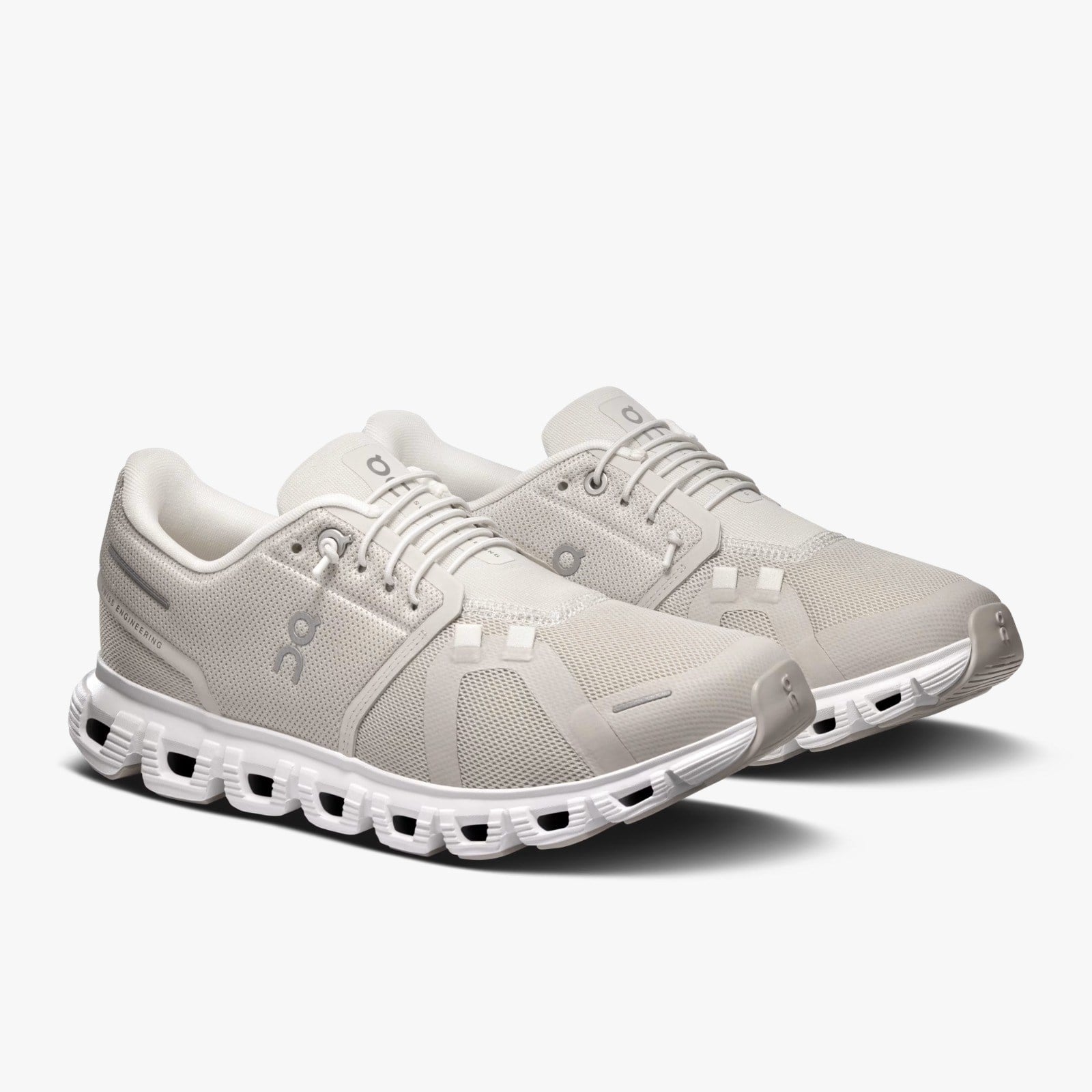 ON - CLOUD 6 W PEARL / WHITE 
