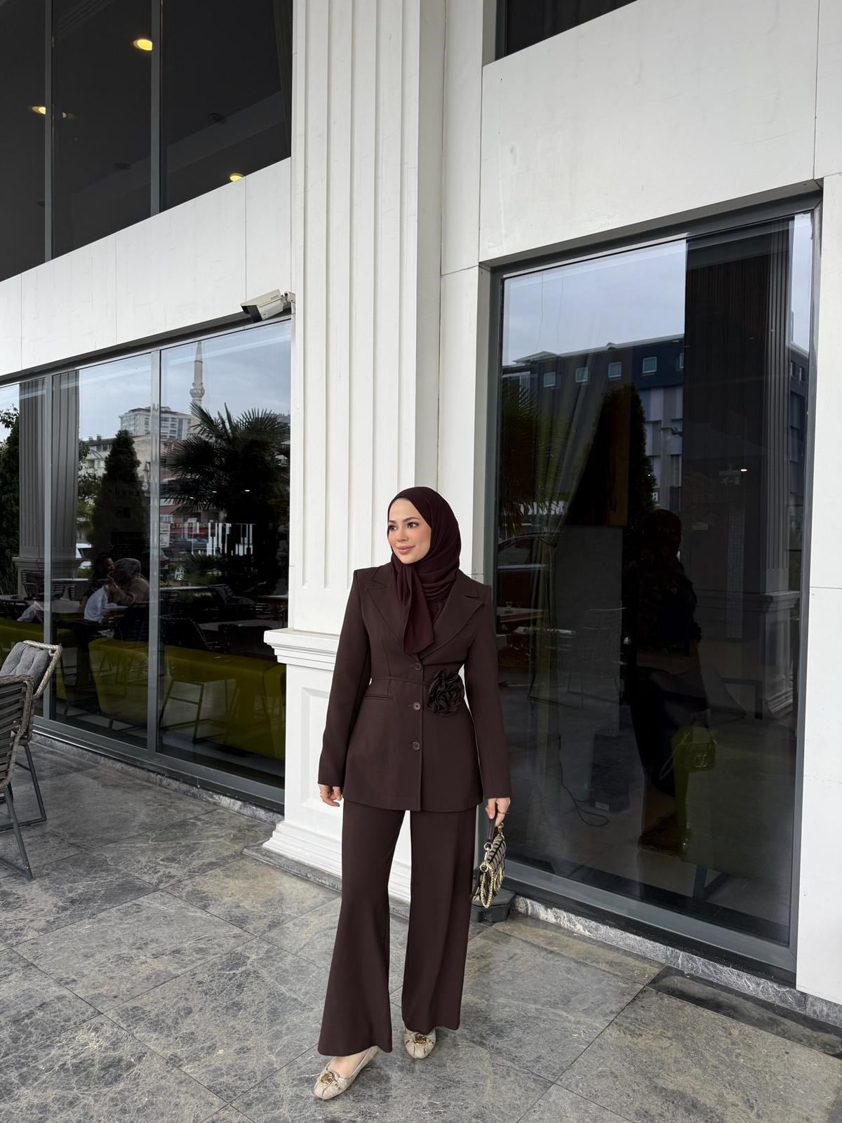 Alara takım kahverengi