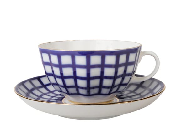 Quattro Çay Fincan ve Tabağı