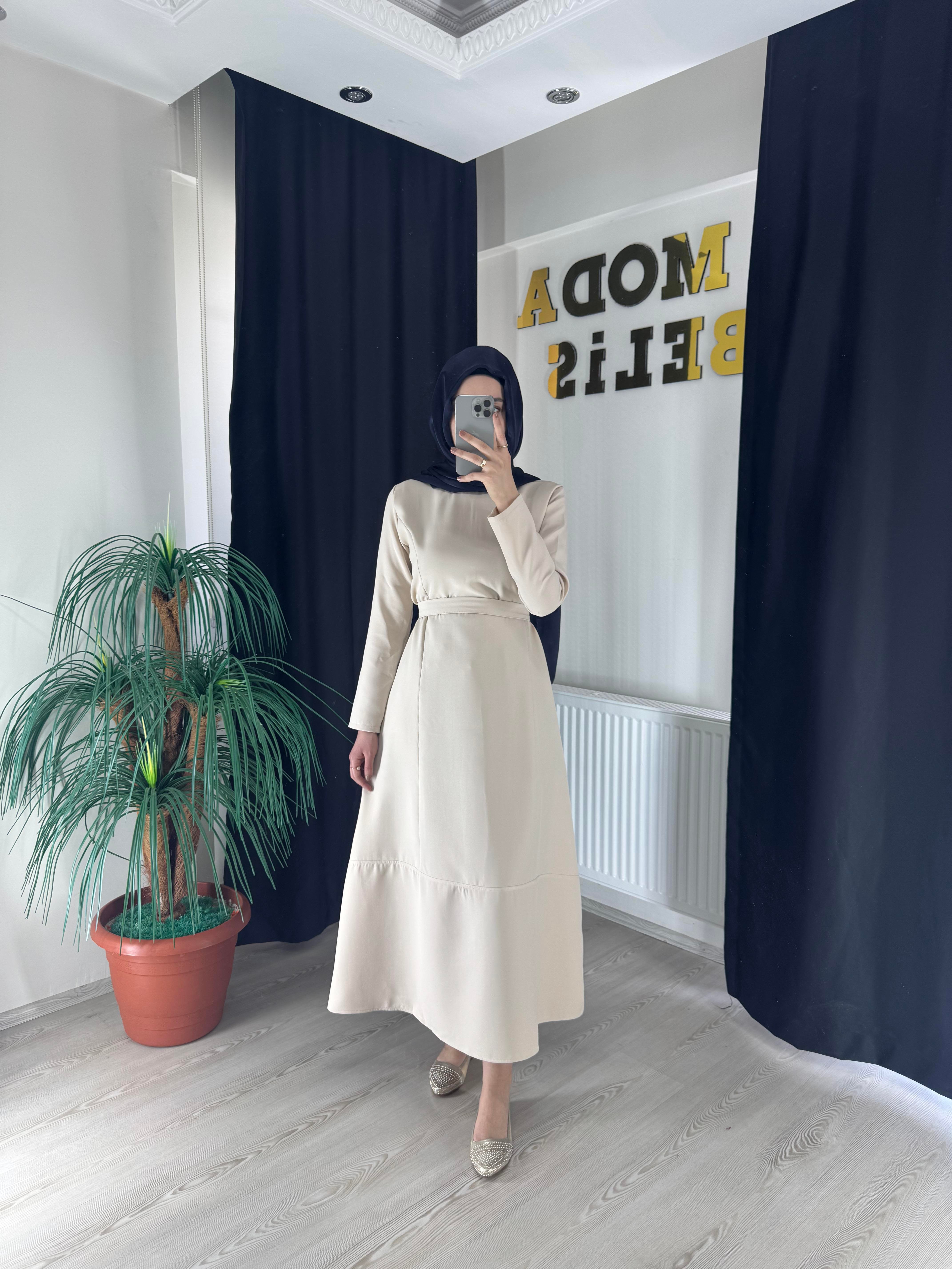 Ayda Elbise Ekru