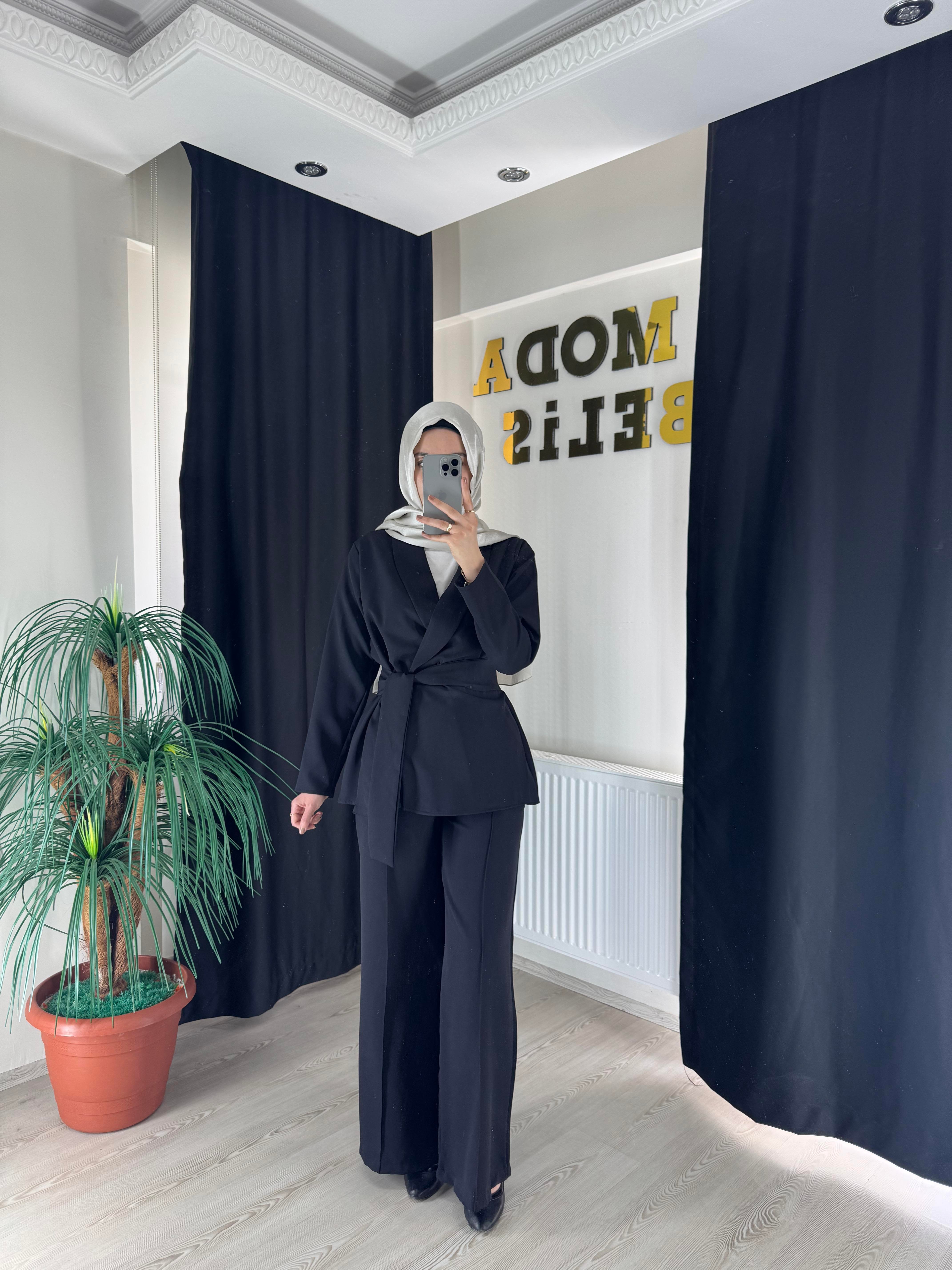 Mimoza Takım - Siyah