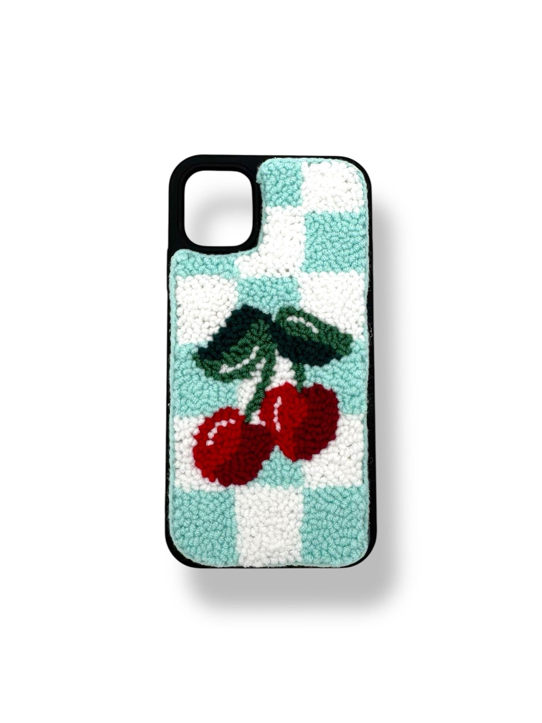 PUNCH İŞLEMELİ KILIFLARDIVERSECASEPNCH95Apple Iphone 11 İşlemeli Kılıf - Kiraz Desenli