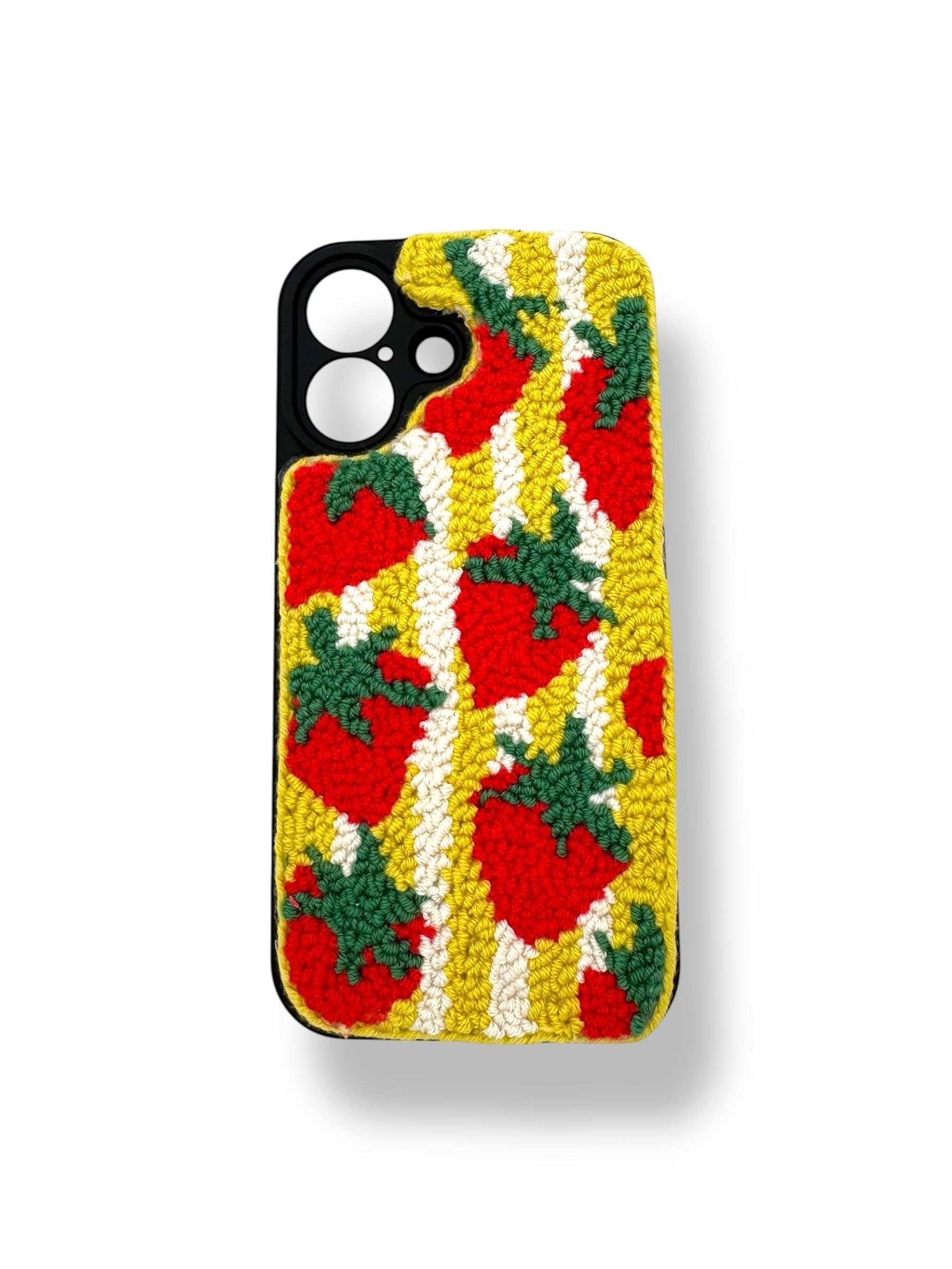 PUNCH İŞLEMELİ KILIFLARDIVERSECASEPNCH90Apple Iphone 16 İşlemeli Kılıf - Çilek Desenli