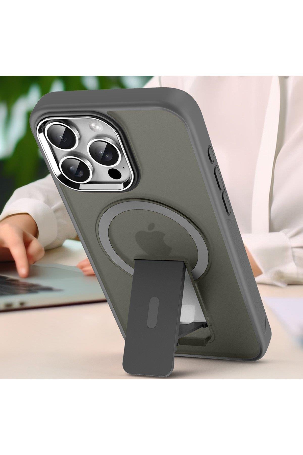 MAGSAFE KILIFLARNEWFACETRKMGSF12Apple iPhone 16 Pro Kılıf Tork Magsafe Standlı Kapak - Gold
