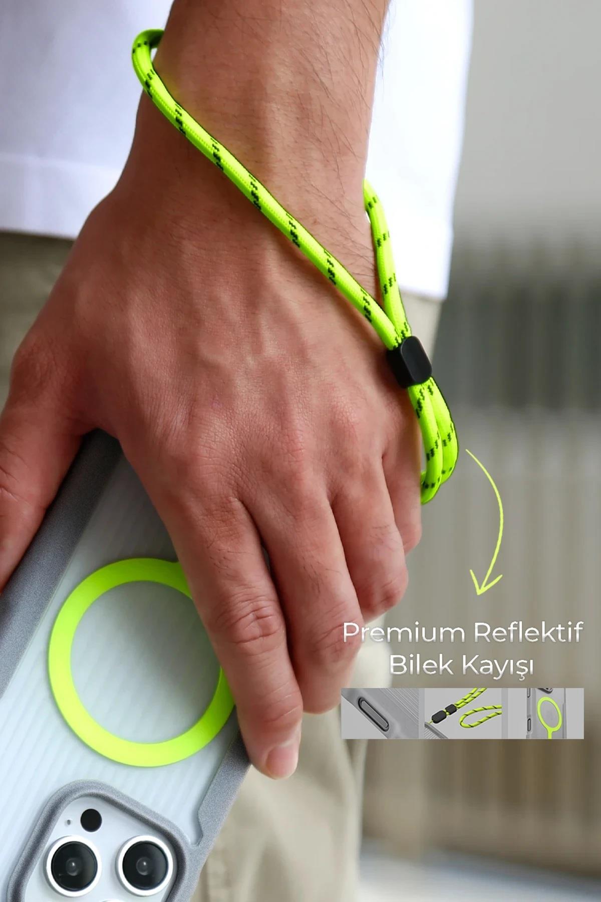 UNIQ MARKA KILIFLAR UNIQUNQ33Uniq iPhone 16 Pro Max Combat Active Magsafe Kapak - Beyaz