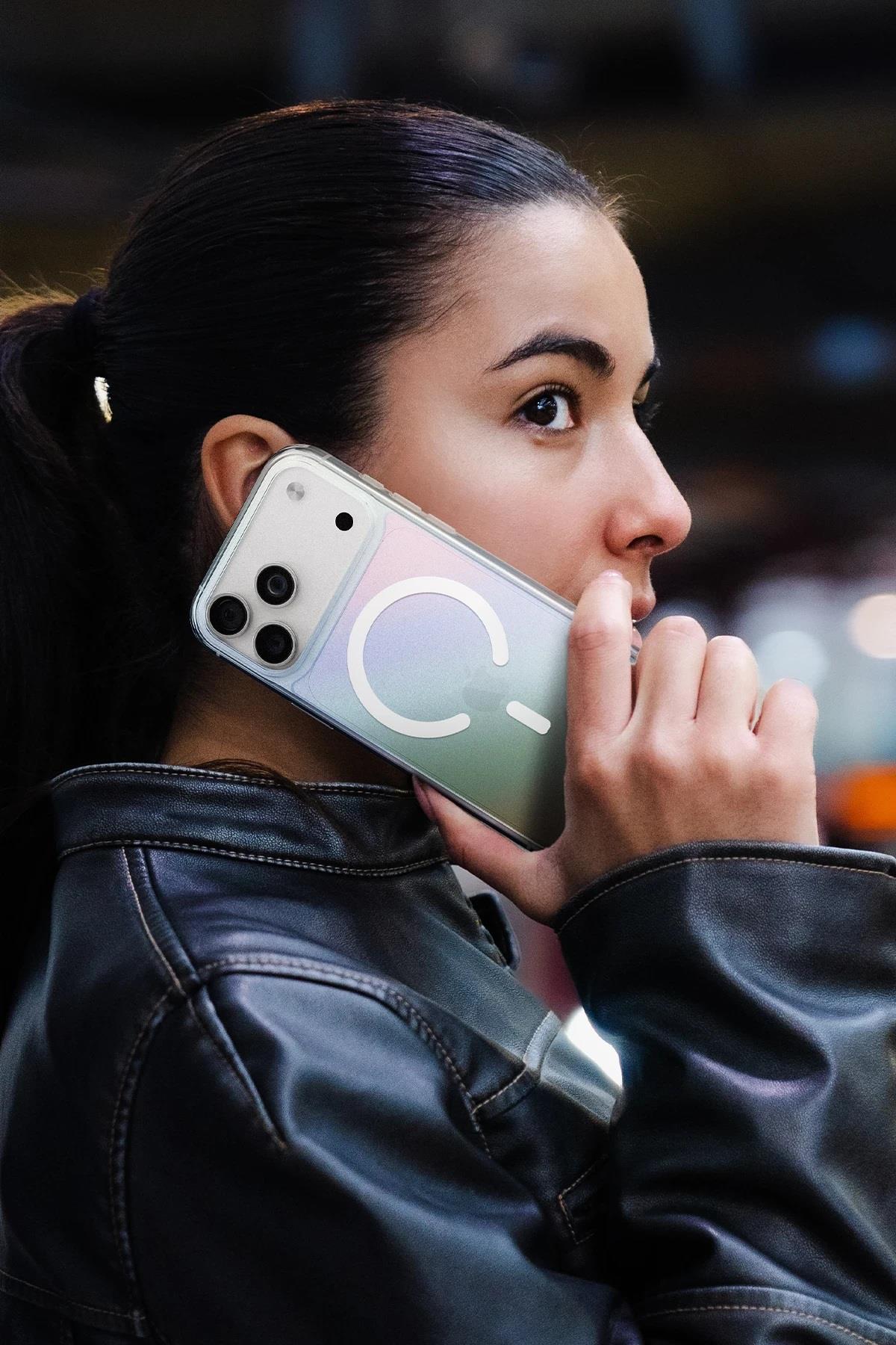 UNIQ MARKA KILIFLAR UNIQUNQ112Uniq iPhone 17 Pro Iridescia MagSafe Uyumlu Holografik Kılıf – Pembe Rainbow