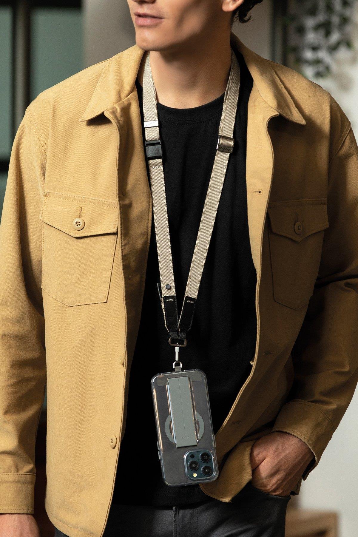 UNIQ BİLEKLİK & BOYUN ASKISIUNIQUNQ51Uniq Vista 2in1 Bileklik Boyun Askısı - Yeşil