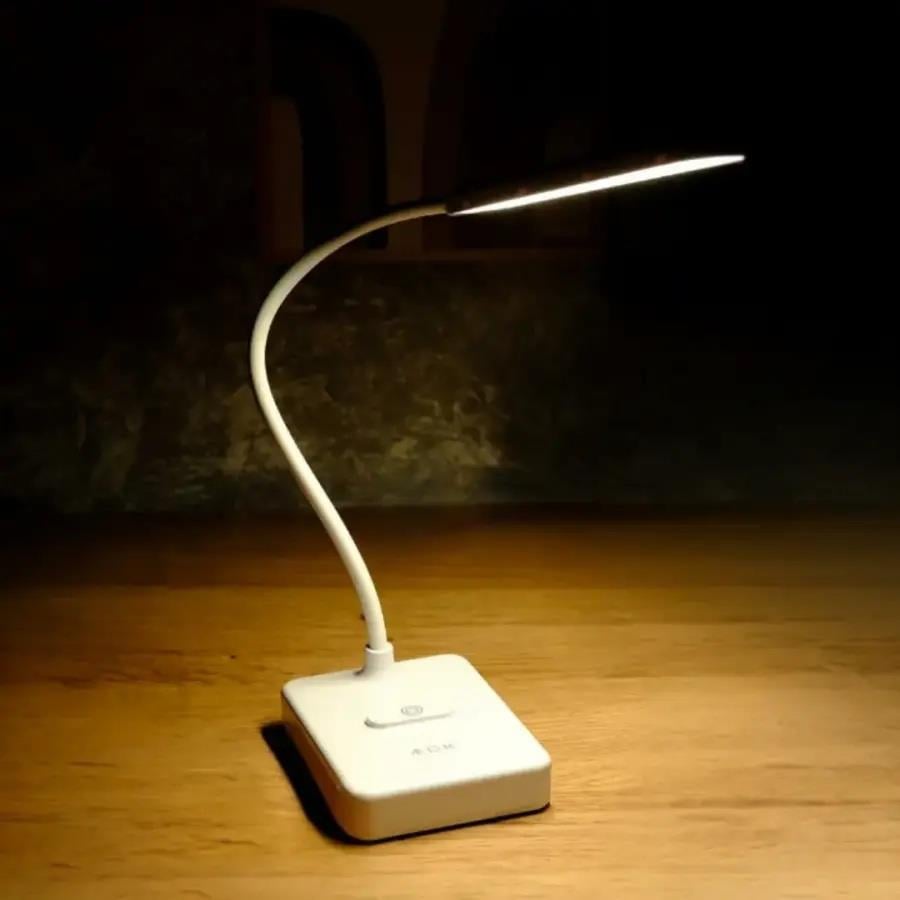 ACK AF11-10016 Led Masa Lambası Şarjlı Dimli Dokunmatik Beyaz Kasa