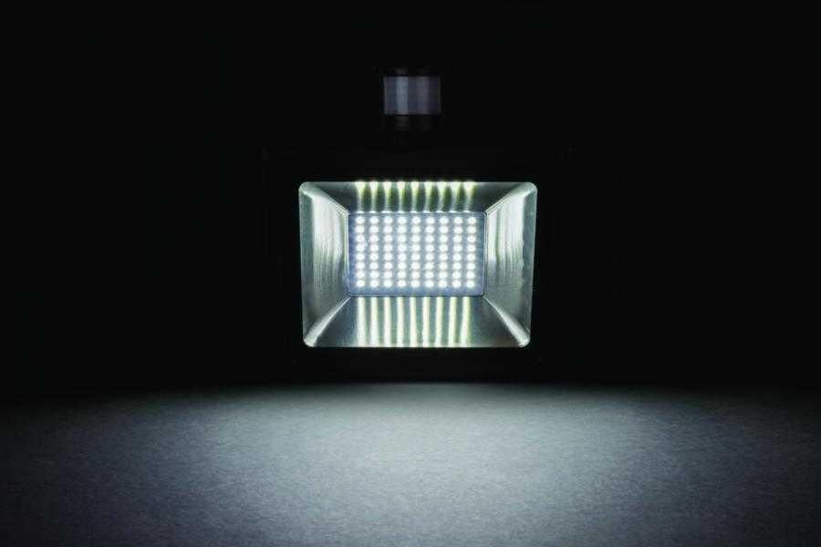Cata Ipad 50w Sensörlü Led Projektör (Beyaz) Ct-4654