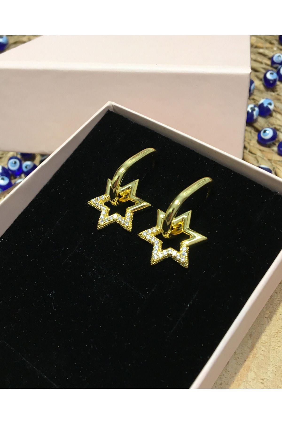 Çelik Zirkon Taşlı Sallantılı Yıldız Küpe Gold Renk
