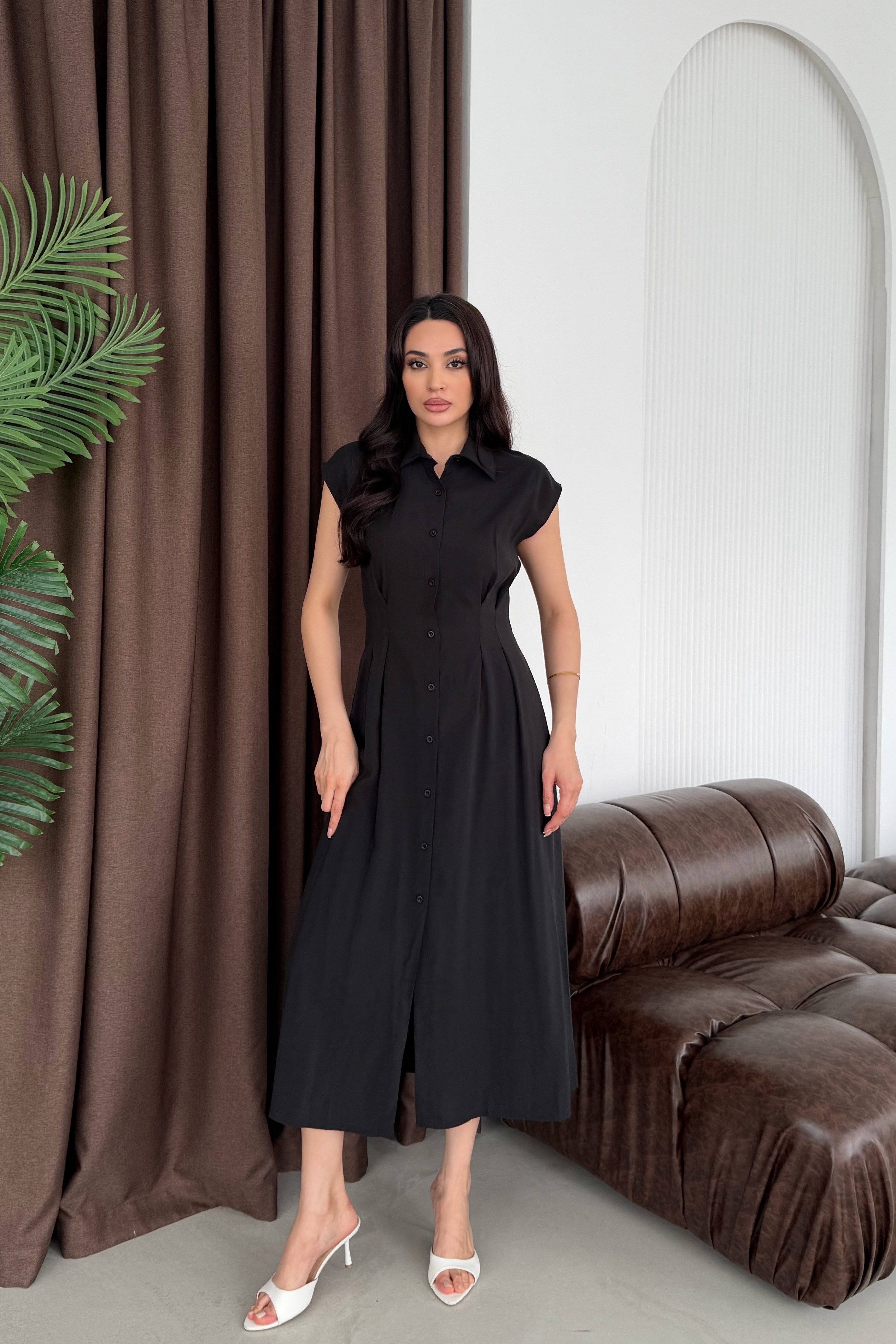 Siyah Gömlek Yaka Düğmeli Pileli Tencel Kumaş Midi Elbise