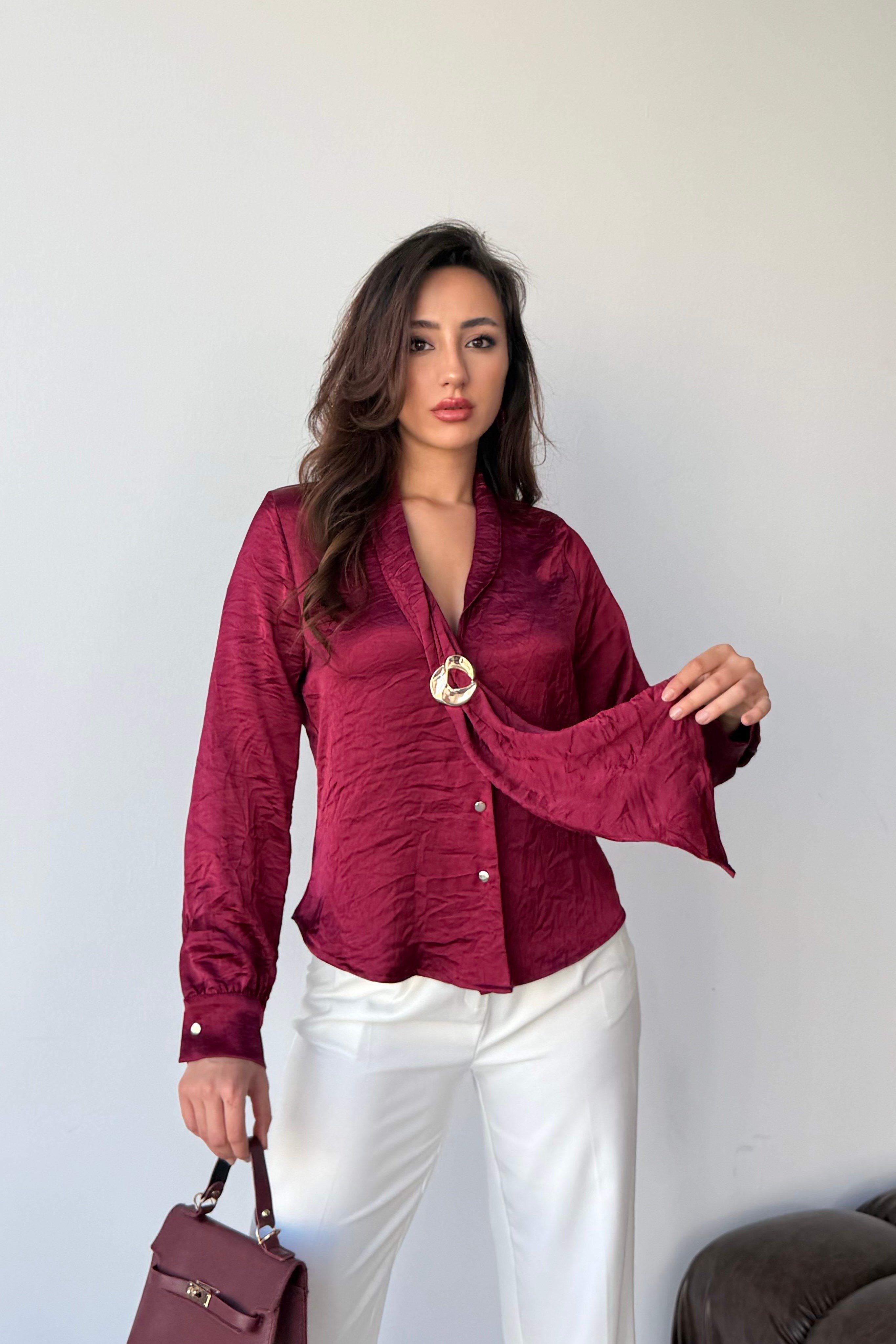 Bordo Şal Yaka Gold Broş Detaylı Bluz