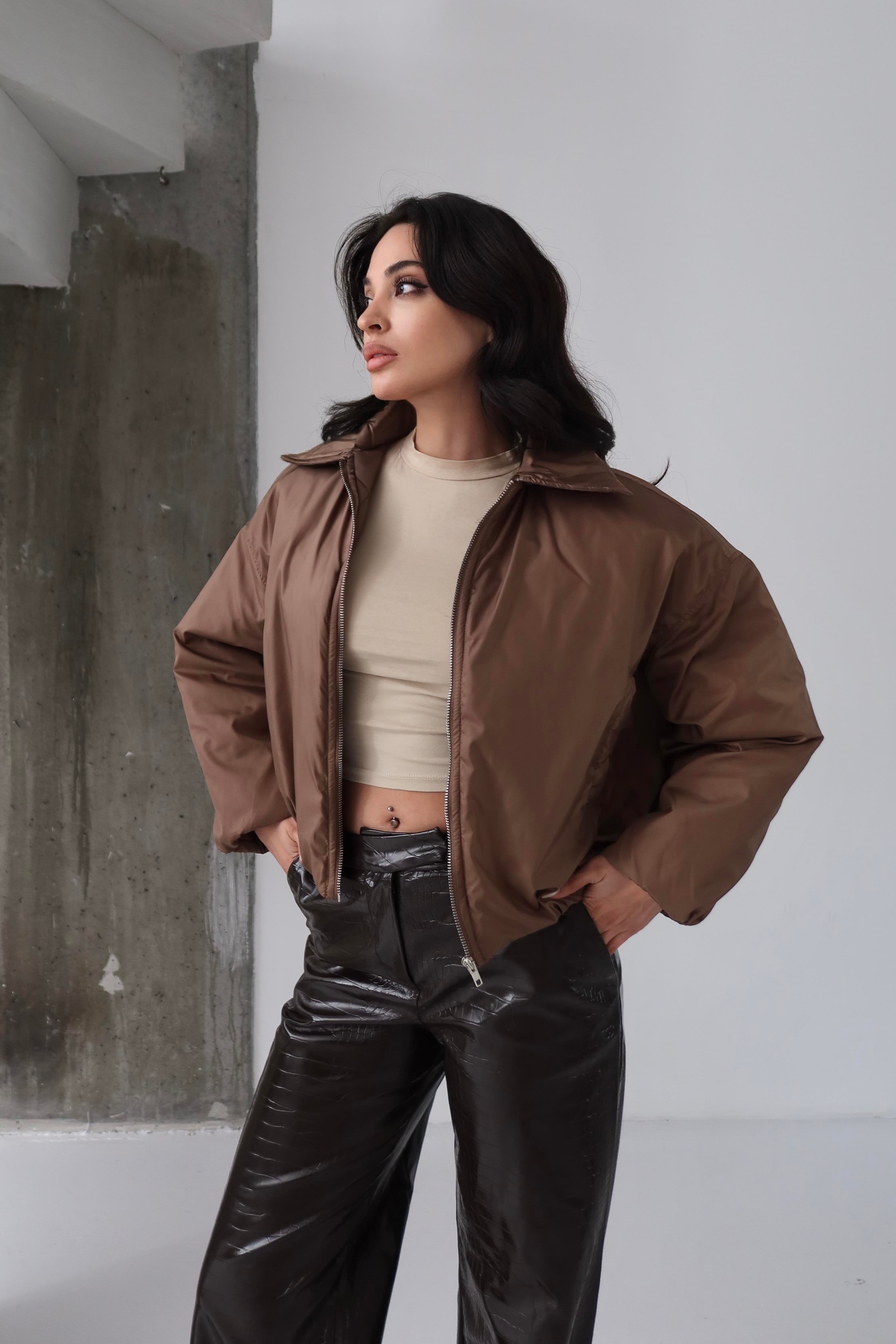 Kahve Kapitone Astarlı İnce Mont