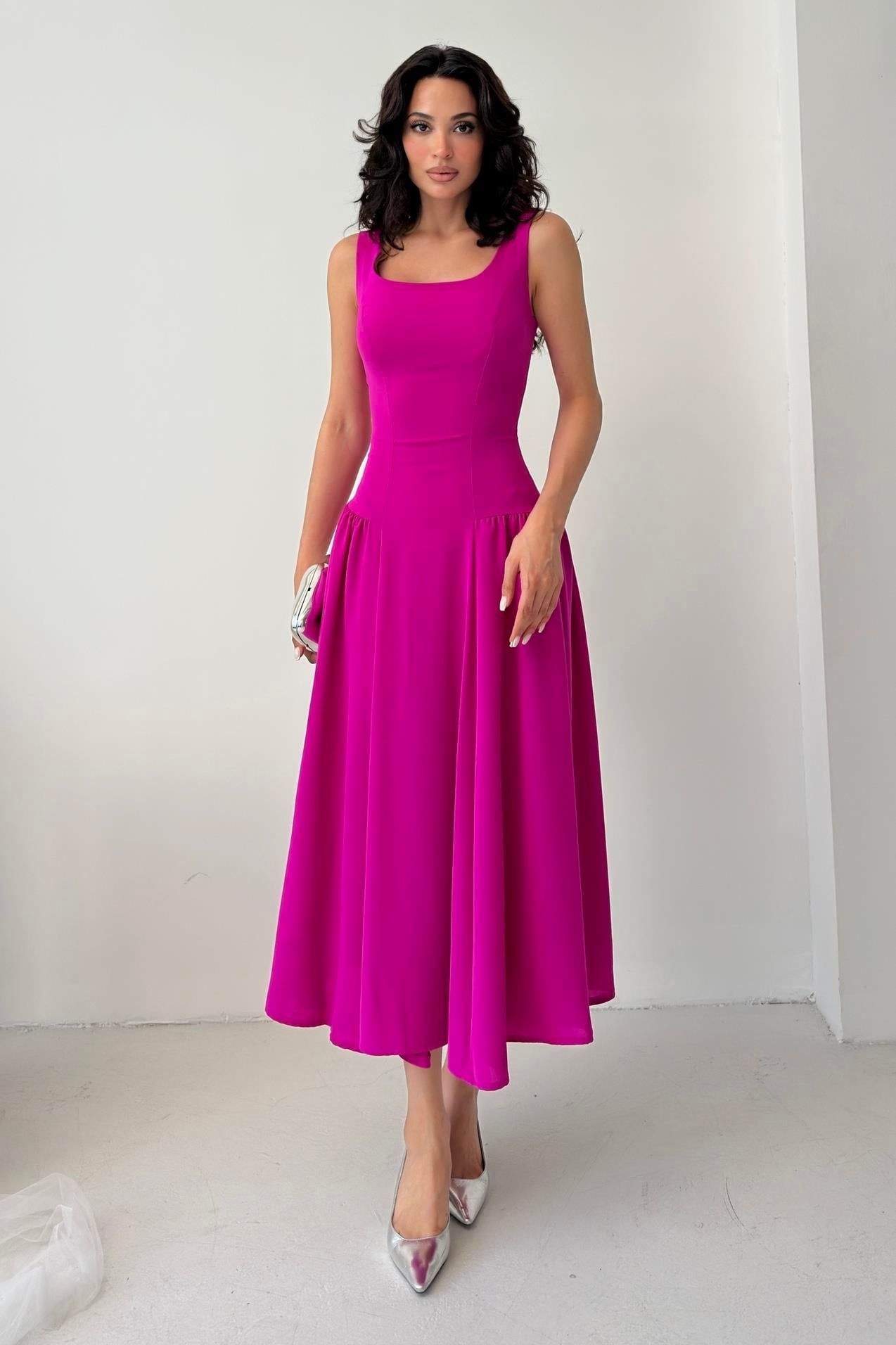 Fuşya Kare Yaka Gipeli Midi Elbise 