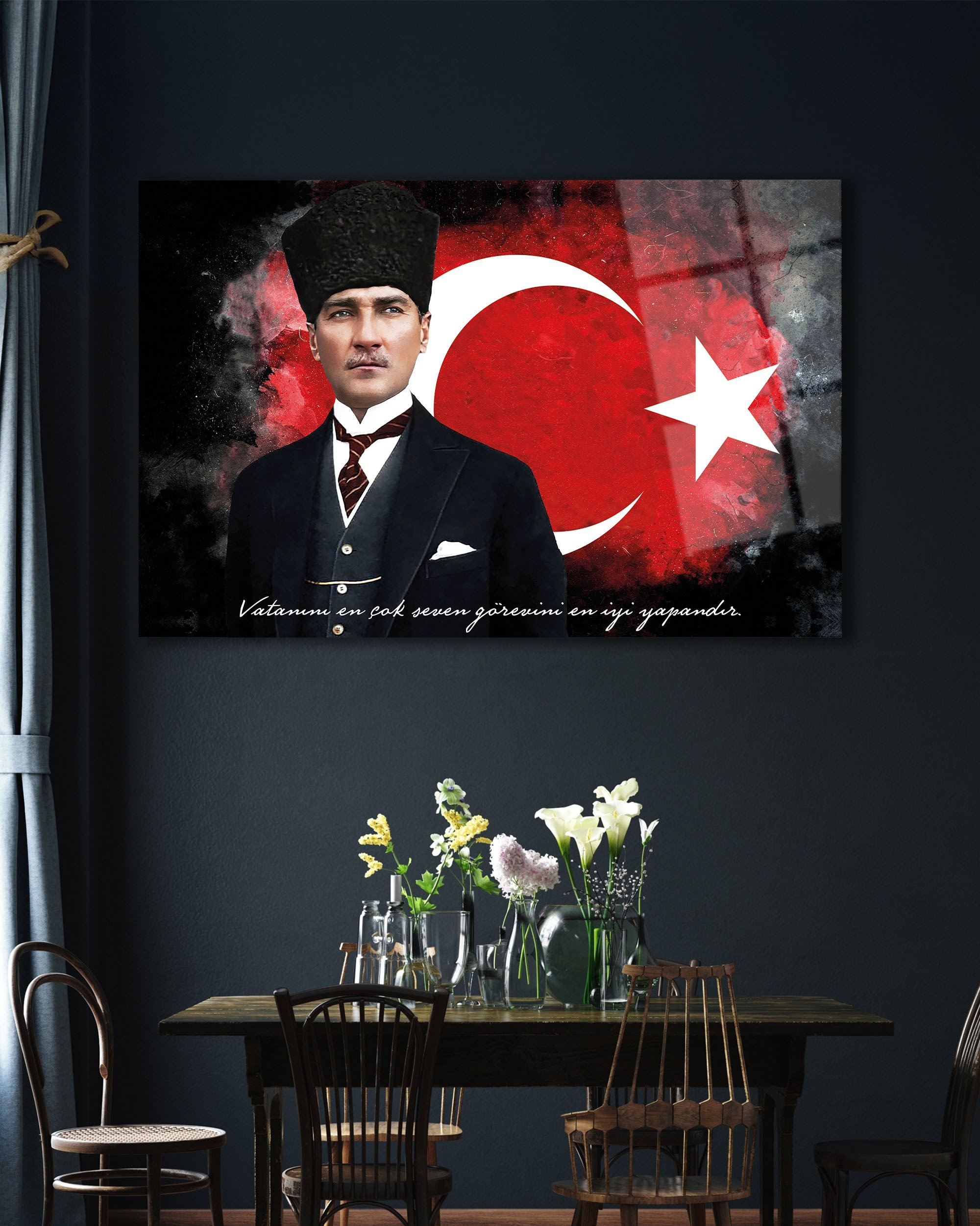 Mustafa Kemal Atatürk ve Türk Bayrağı Cam Tablo - Dekoratif Lüks Duvar Tablosu