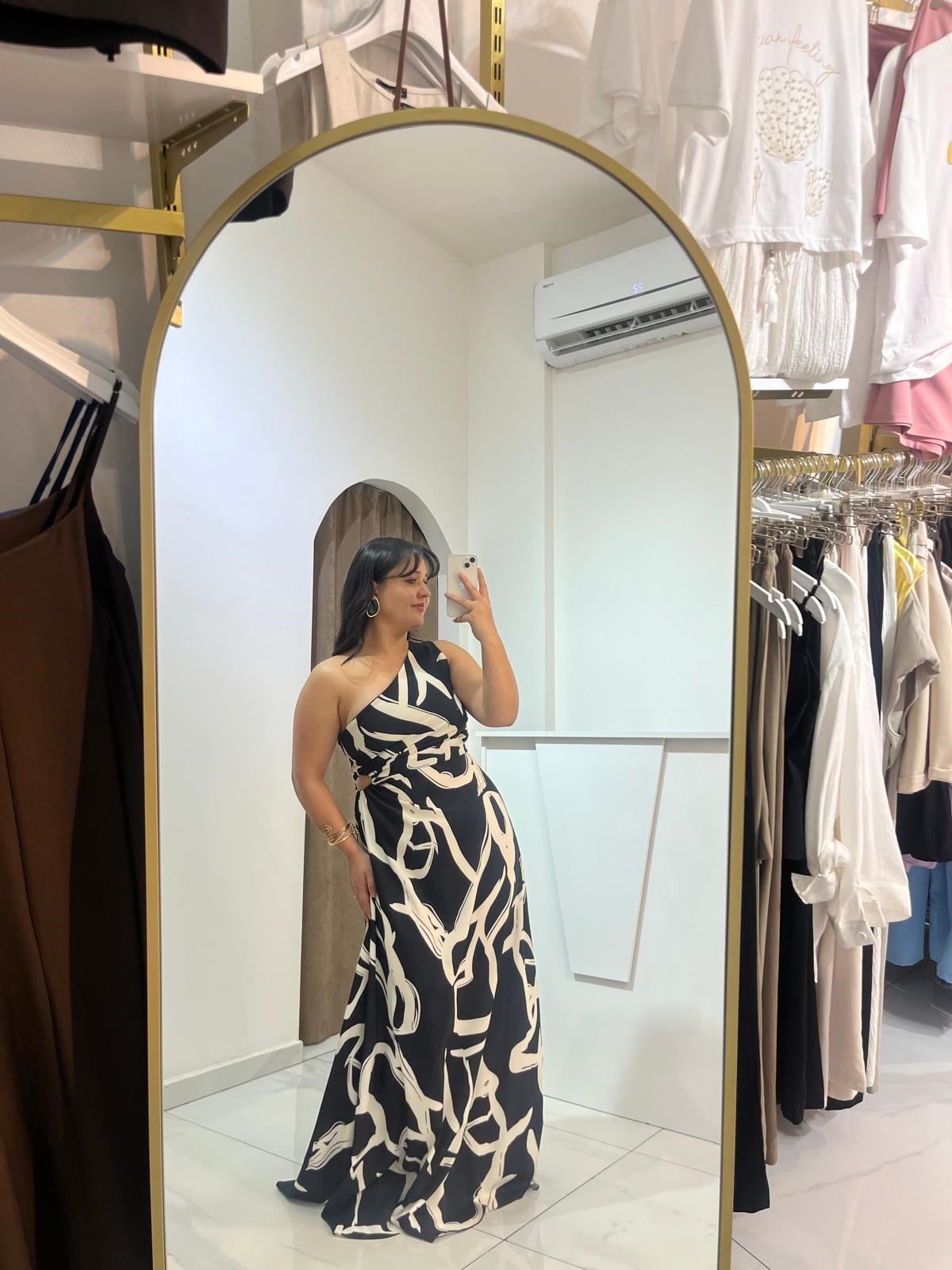 Lilya Siyah/Beyaz Desenli Bel Dekolteli Tek Omuz Elbise