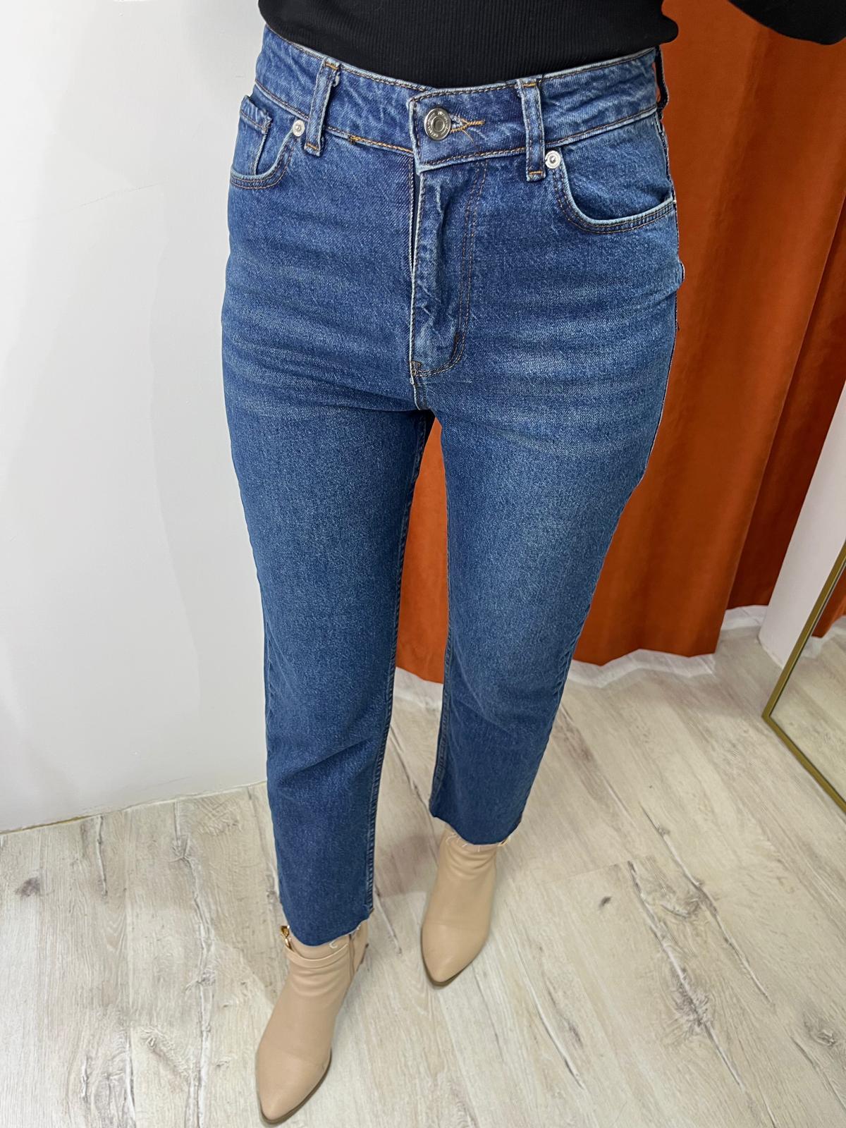 Zr Etiketli Lacivert Straight Jean