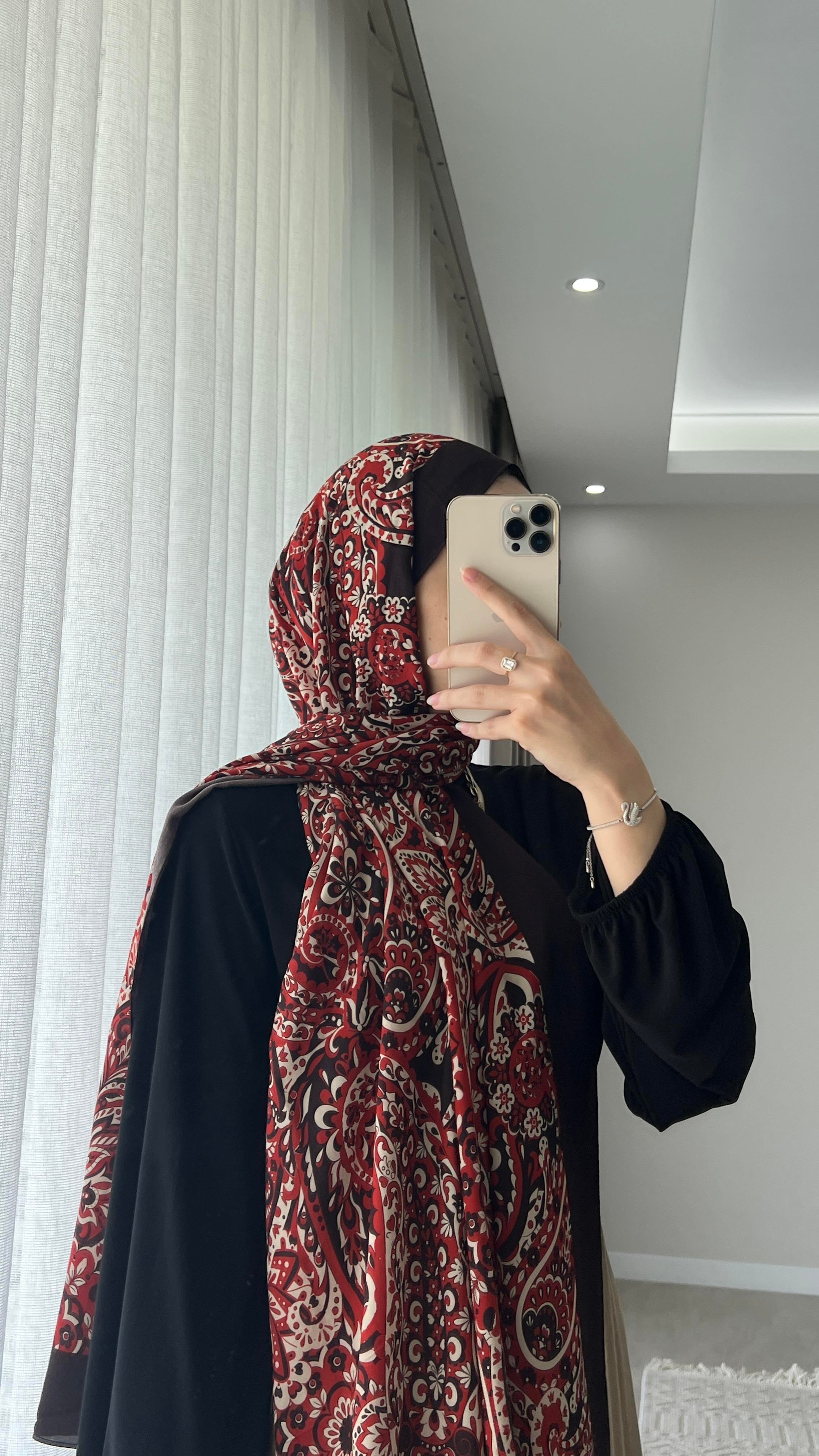 Deluxe Desenli Şal Neelam