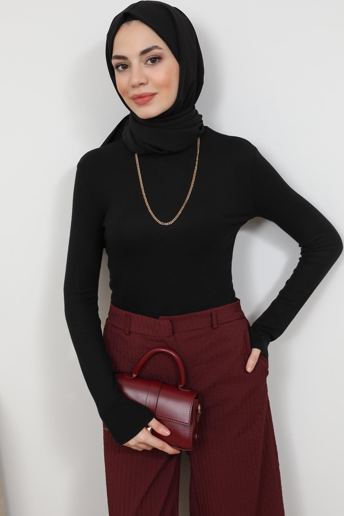 Dik Yakalı Basic - Siyah