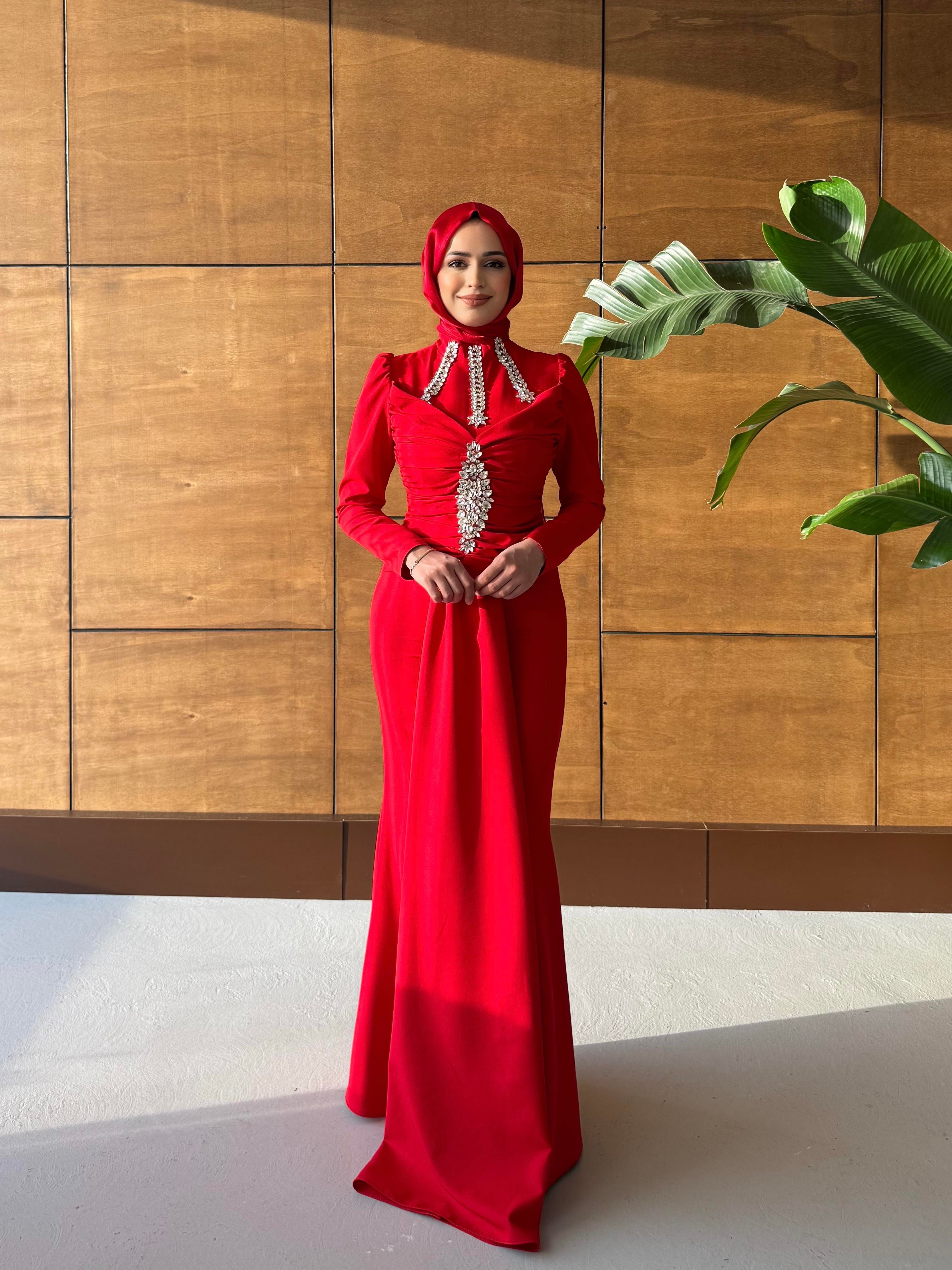 BEYHAN BUTİKDiva Abiye Kırmızı
