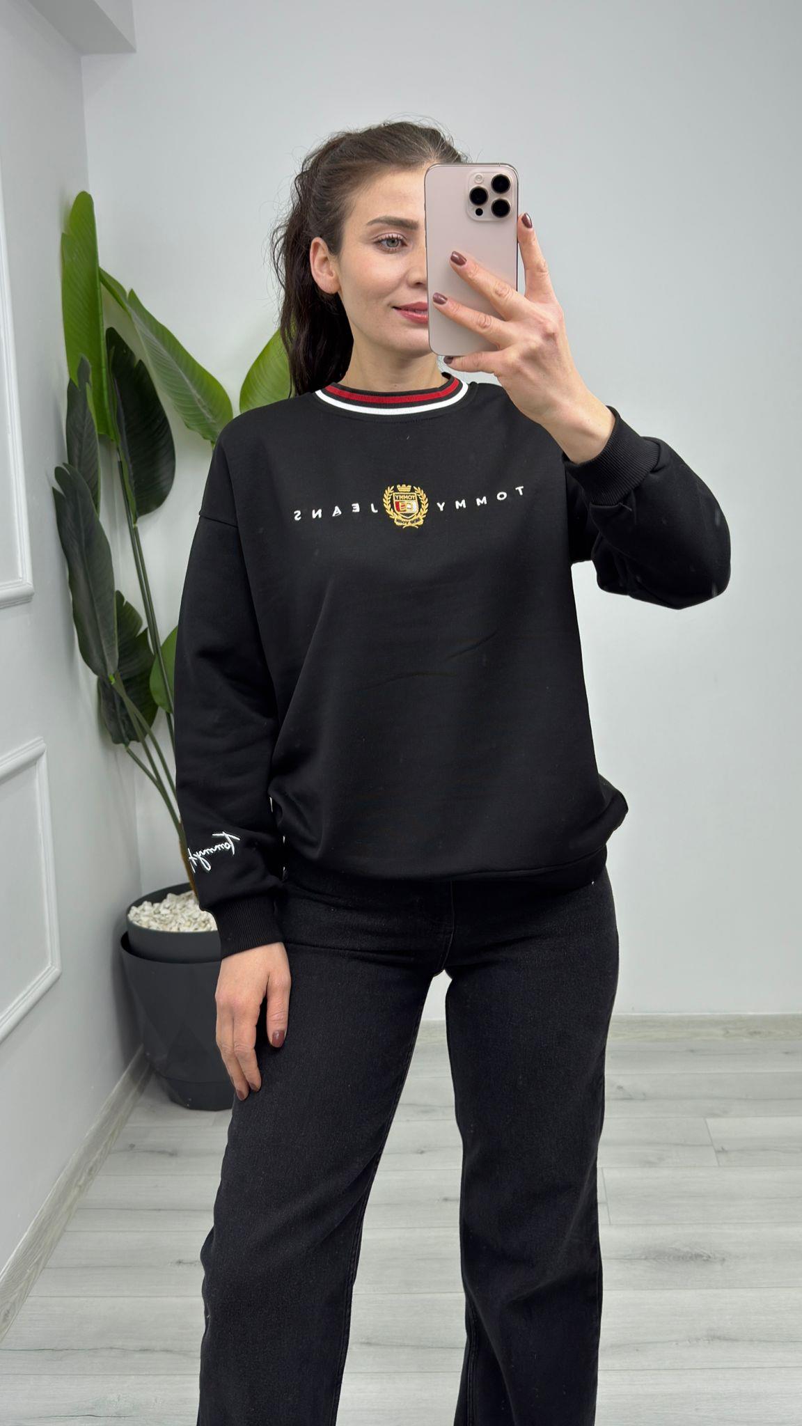 2015 İşleme Arma Detaylı Marka Model Sweat Siyah