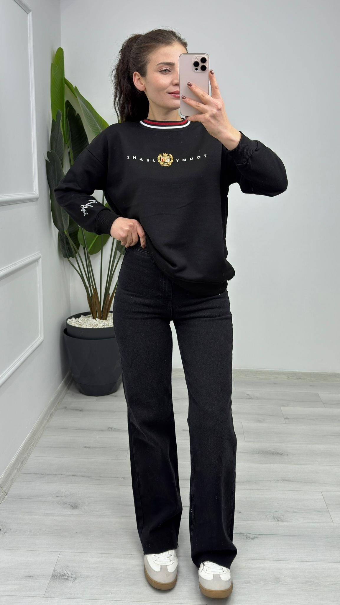 2015 İşleme Arma Detaylı Marka Model Sweat Siyah