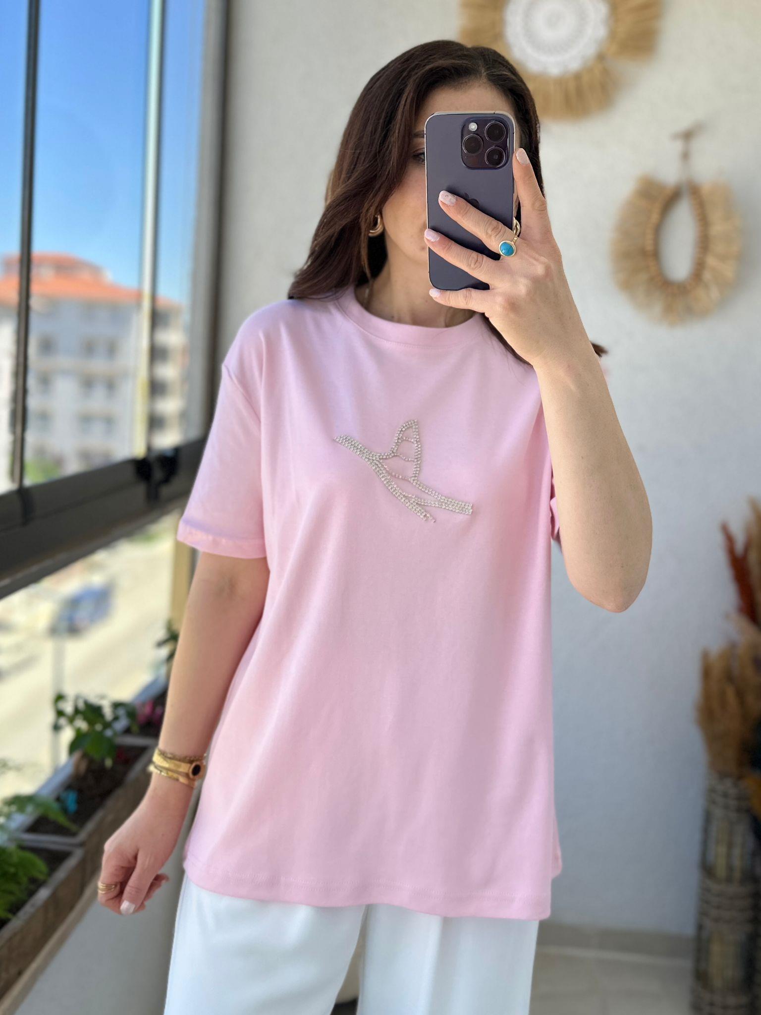 MARKA MODEL TAŞLI KUŞ DESEN TİŞÖRT