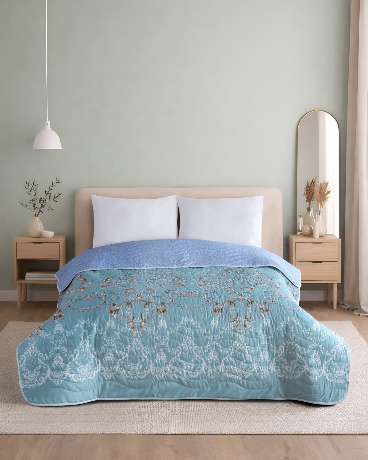 Elegant Bloom Premium Çift Taraflı Pamuklu Kapitone Yatak Örtüsü 210x230 cm