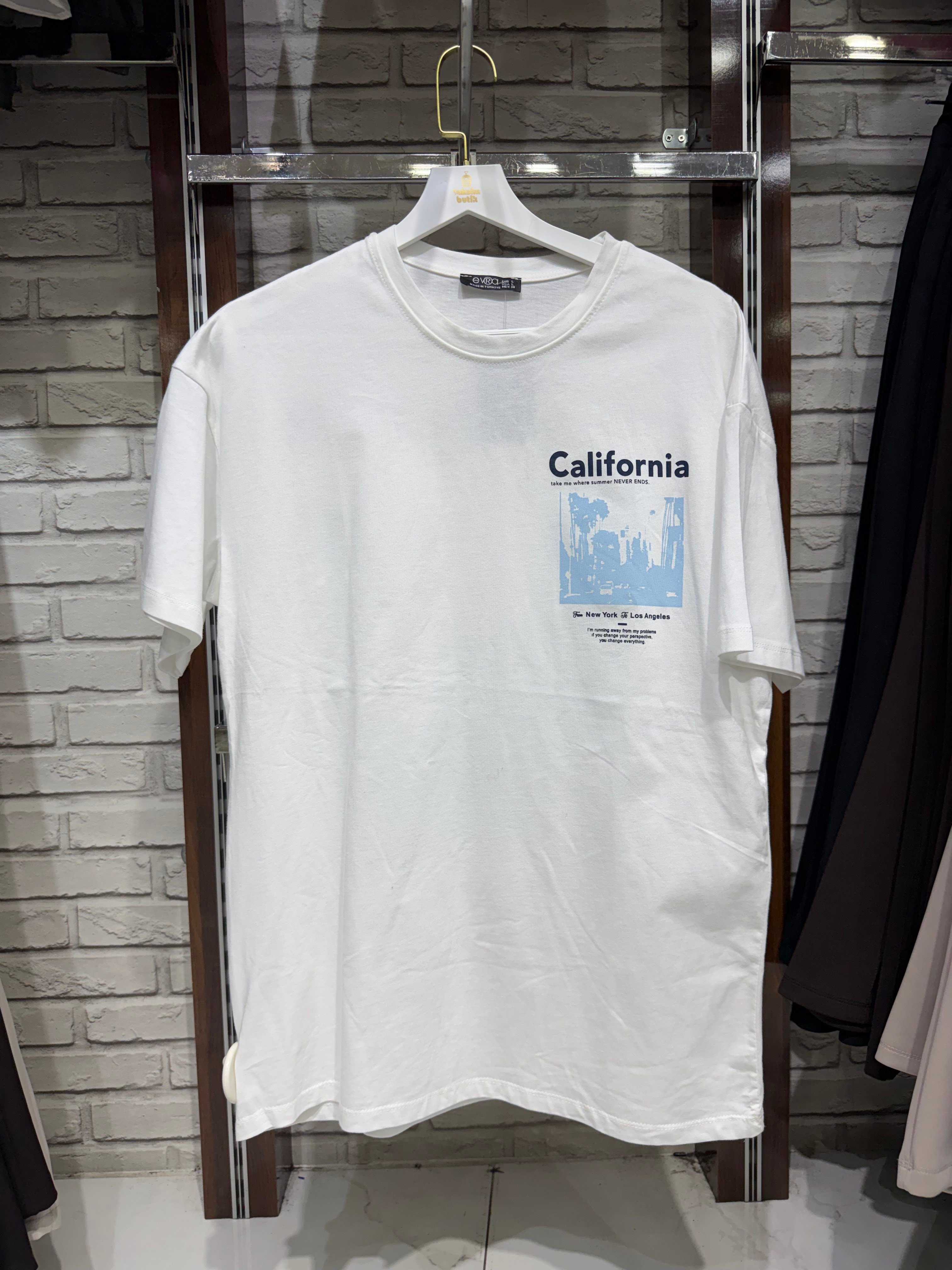 California  Kısa Kol T-shirt