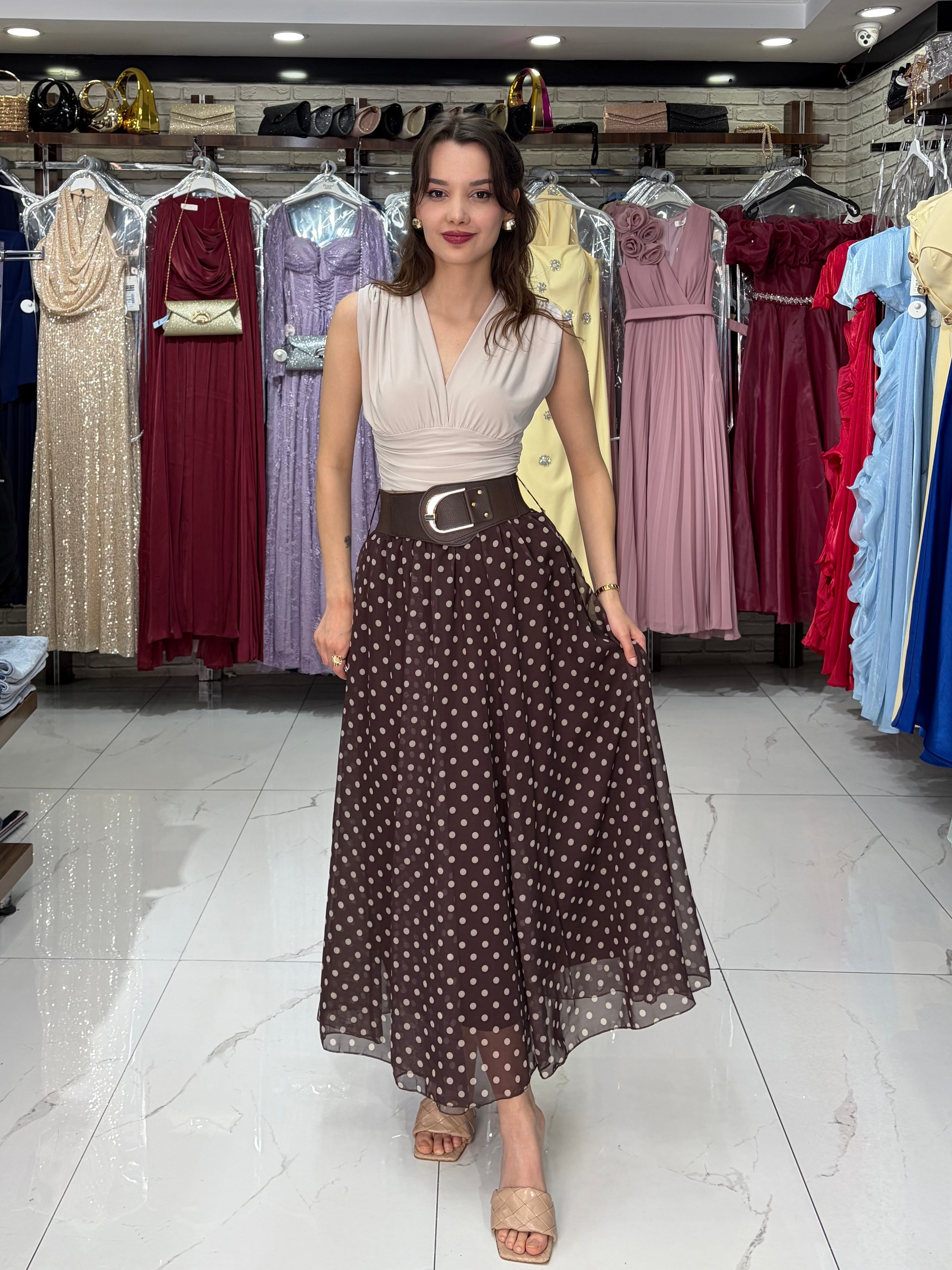 Kahve Kemer Detay Puantiyeli Şifon Etek
