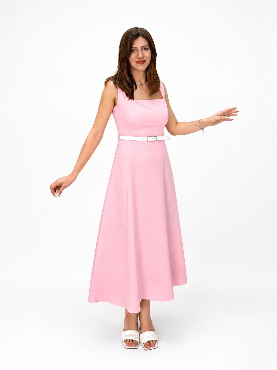 Pembe Kemerli Kare Yaka Elbise