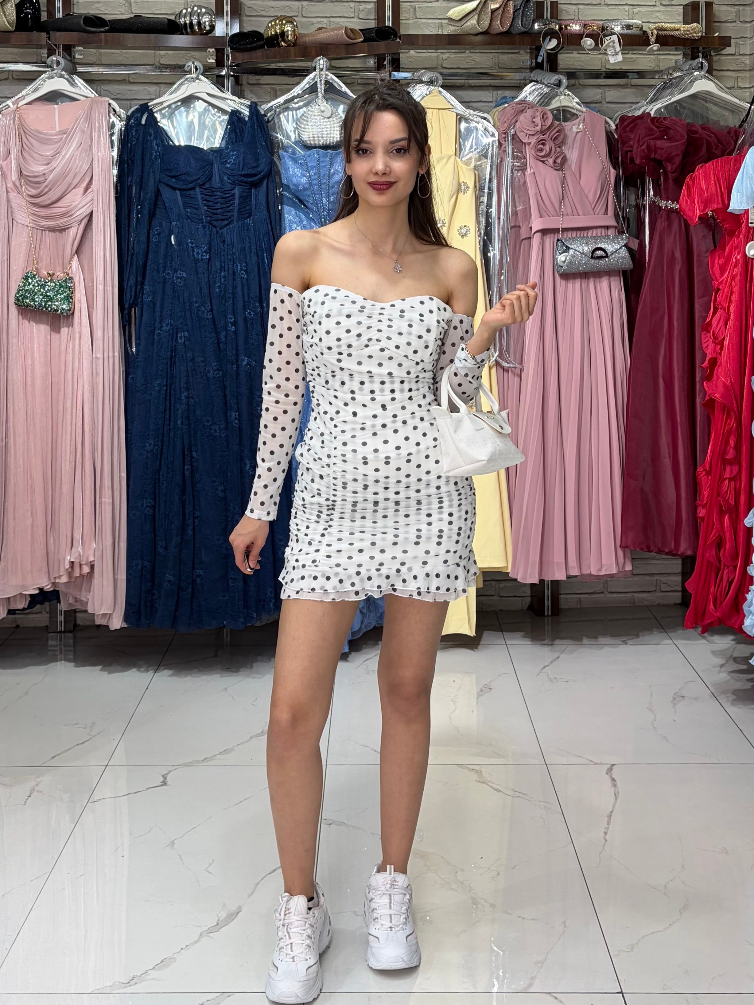 Şifon Puantiyeli Elbise