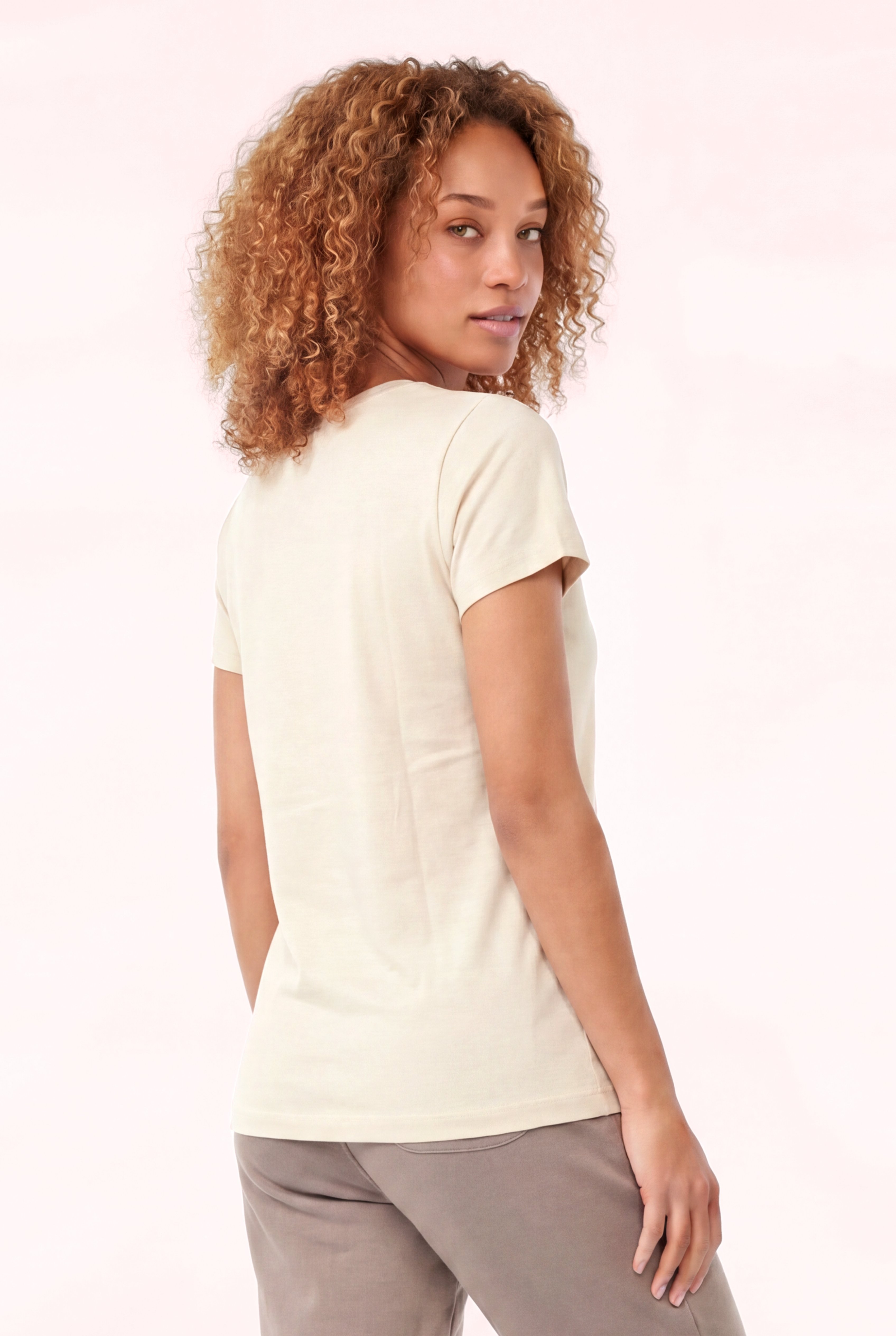 Jaguar Baskı Detaylı Bisiklet Yaka Slim Fit Kadın Sütlü Kahve T-Shirt