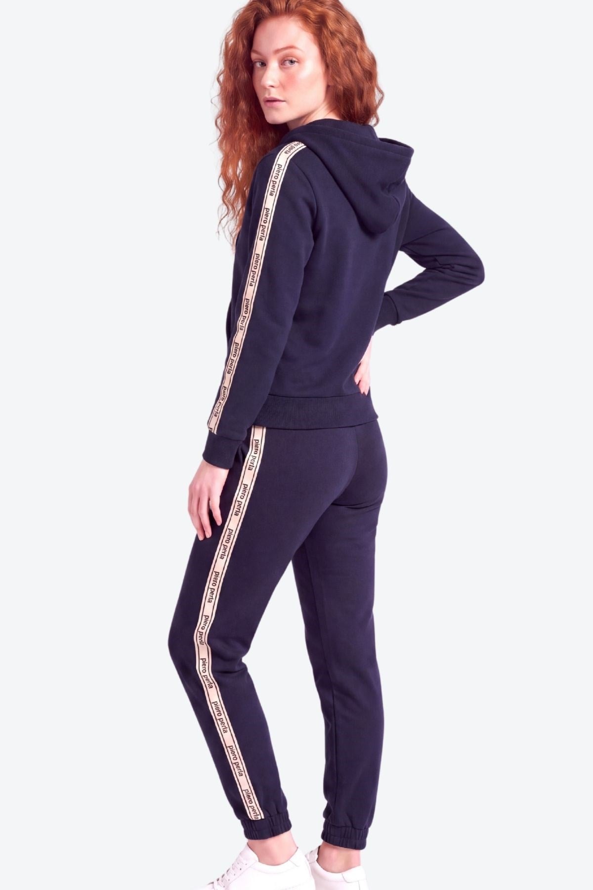 Kadın Kapüşonlu Fermuar Detaylı Regular Fit Hırka