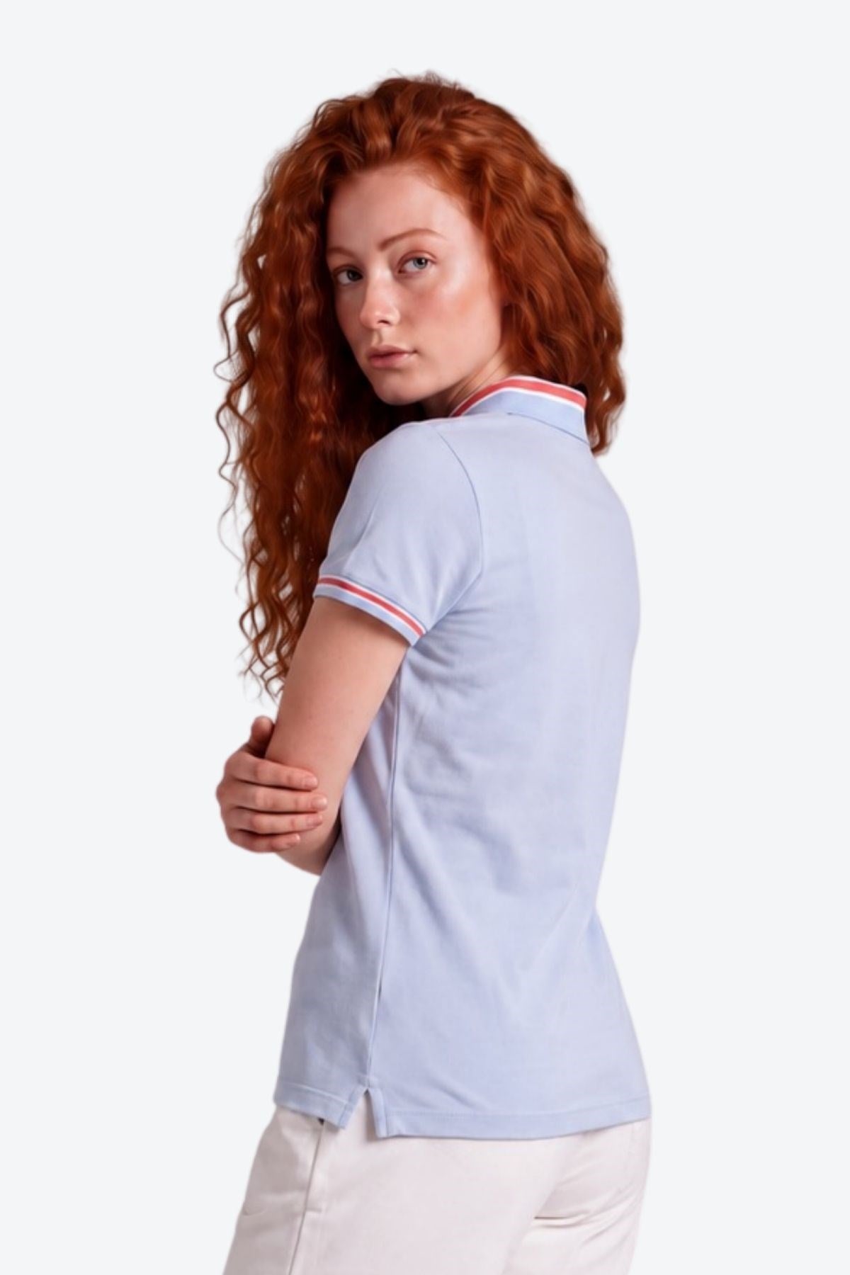 Kadın PP Eva Nakış Detaylı Ayaksız Yaka Slim Fit Polo Yaka T-Shirt
