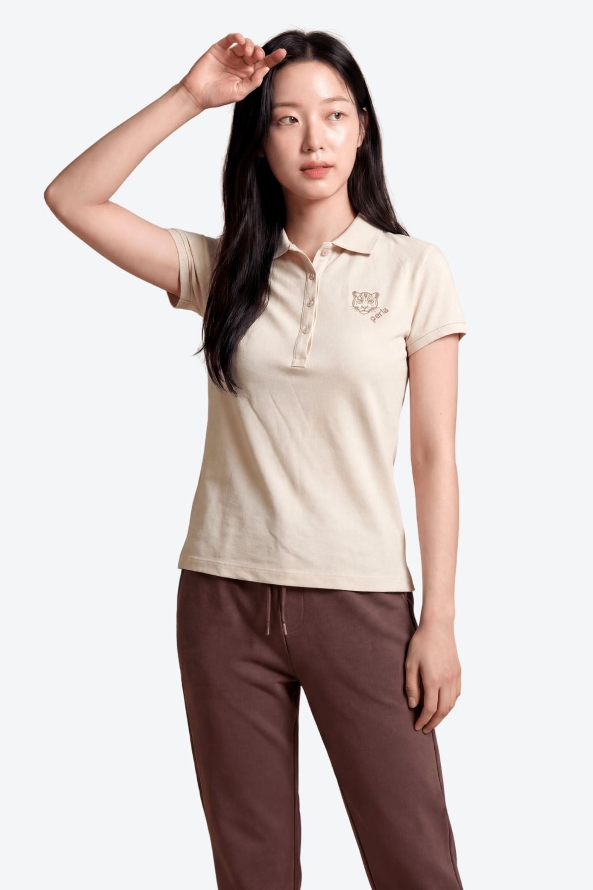 Kontür Jaguar Nakış Detaylı Slim Fit Kadın Sütlü Kahve Polo Yaka T-Shirt