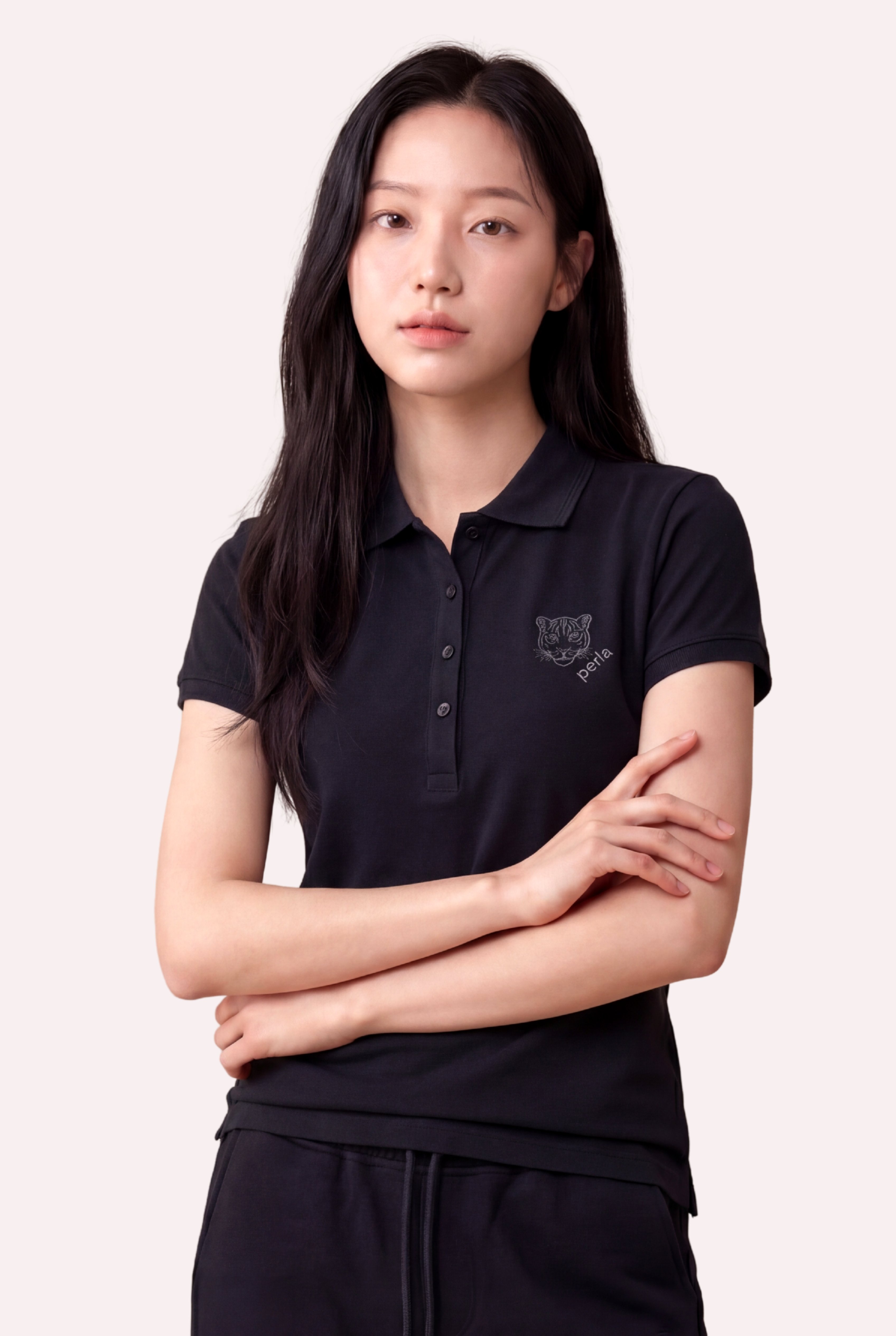 Kontür Jaguar Nakış Detaylı Slim Fit Kadın Siyah Polo Yaka T-Shirt