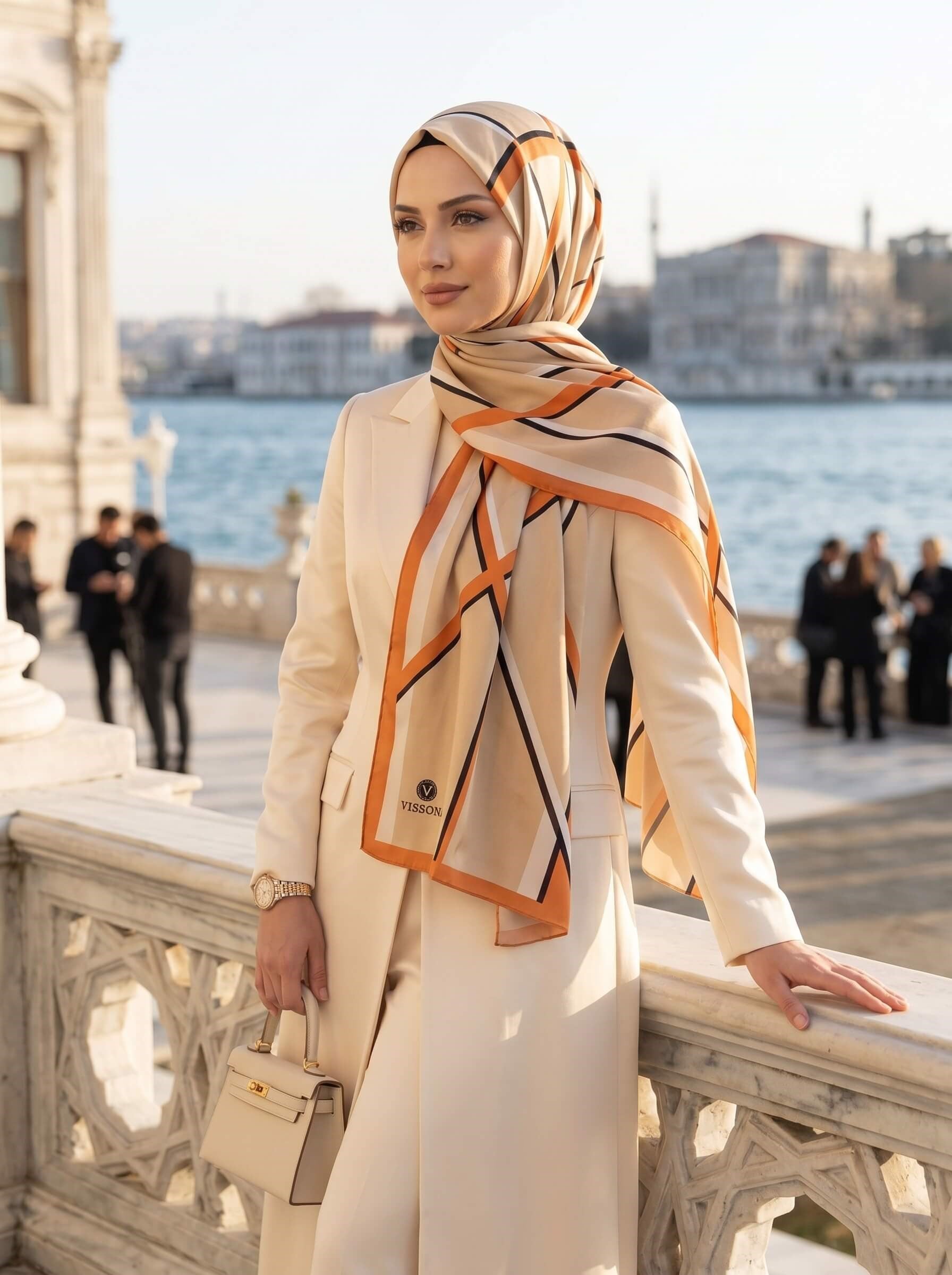 100% İPEK ÇİZGİ DESENLİ BEJ - TABA RENKLİ ŞAL