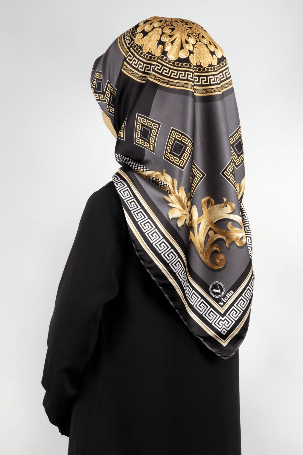 Twill Barok Desenli Gri Renkli 90x90 Eşarp (İpek İçermez) Kenar Dikiş Şekli El Dikişli