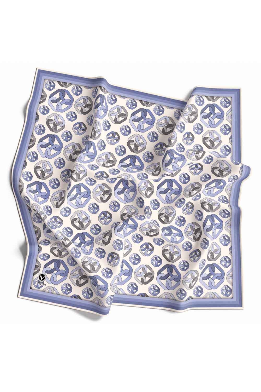 Kristal Zincir Motif Desenli Bebe Mavisi Renkli 90x90 Eşarp (İpek İçermez) Kenar Dikiş Şekli El Dikişli