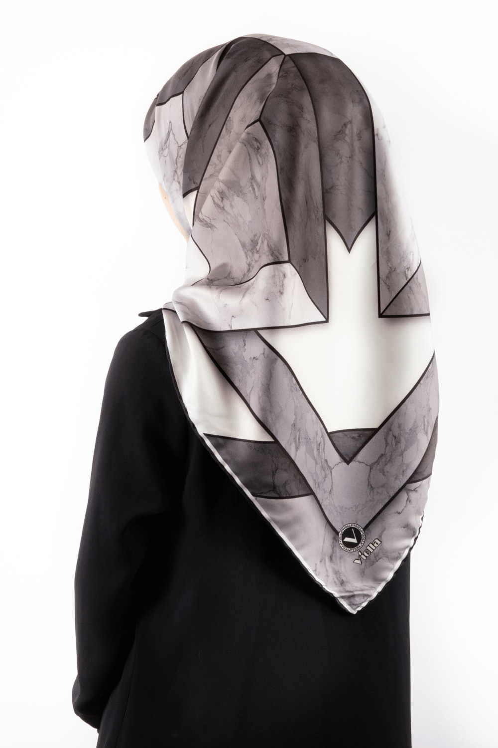 Twill Mermer Desenli Siyah - Krem Renkli 90x90 Eşarp (İpek İçermez) Kenar Dikiş Şekli El Dikişli
