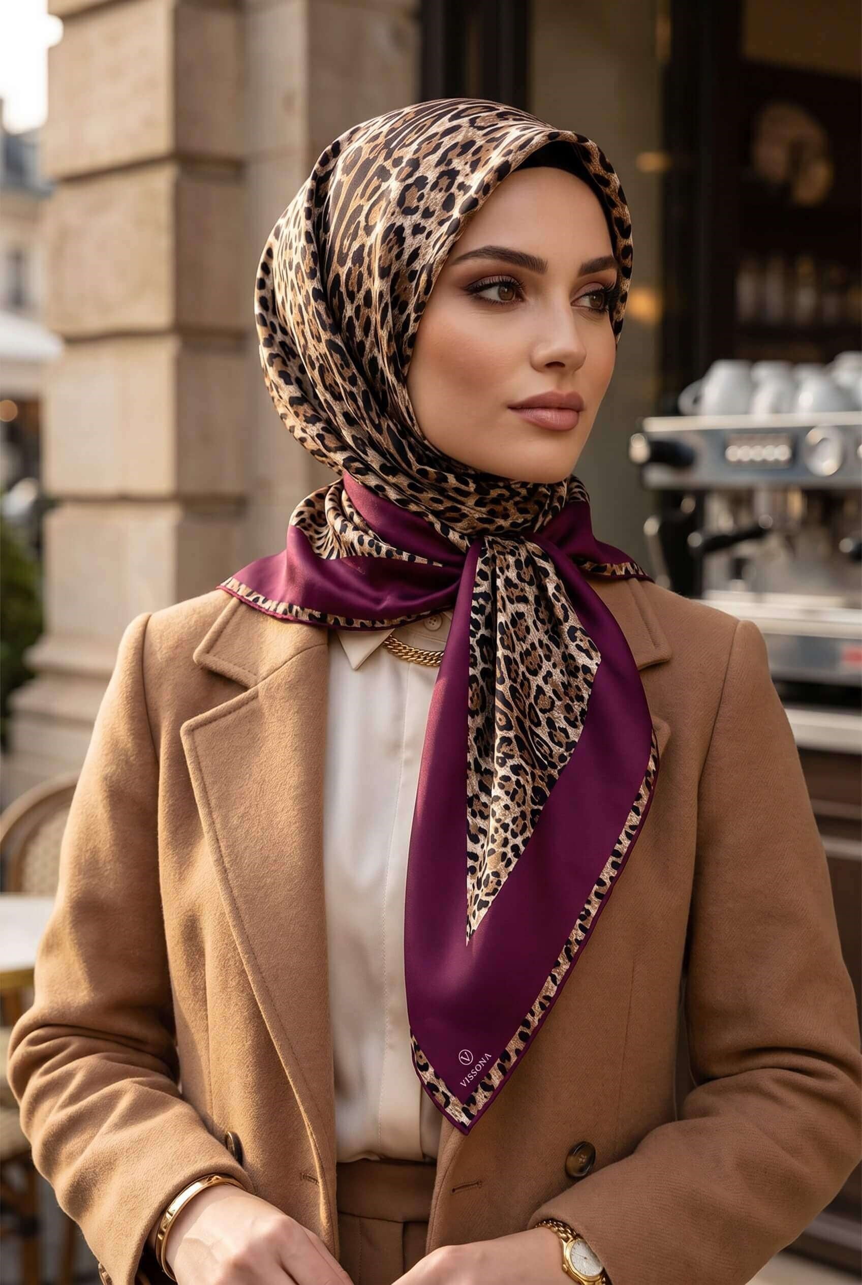 %100 Twill İpek Leopar Desenli Mürdüm Renkli 90x90 Eşarp Dikim Şekli : El Dikişi