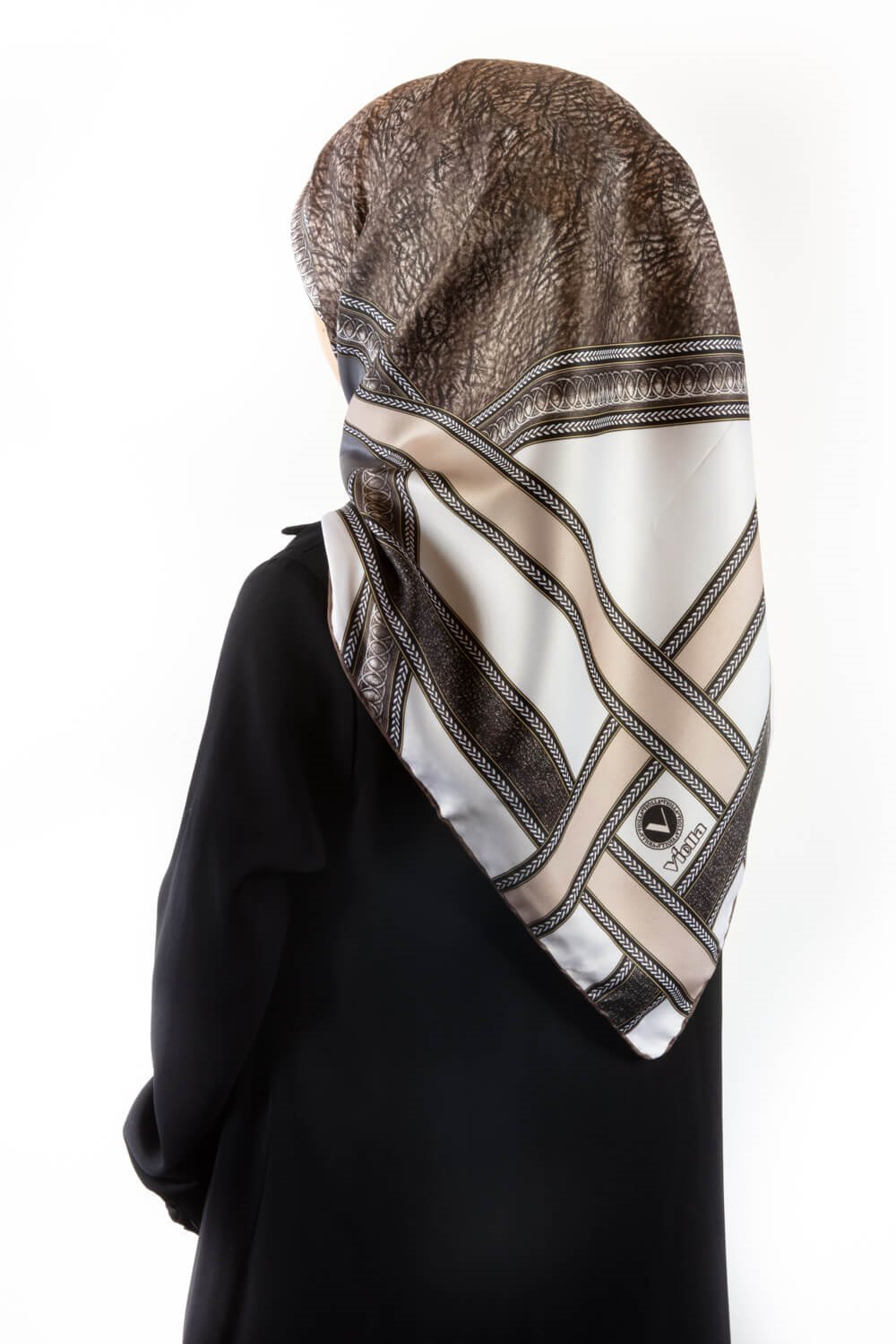Twill Bordür Taş Desenli Bej Renkli 90x90 Eşarp (İpek İçermez) Kenar Dikiş Şekli El Dikişli