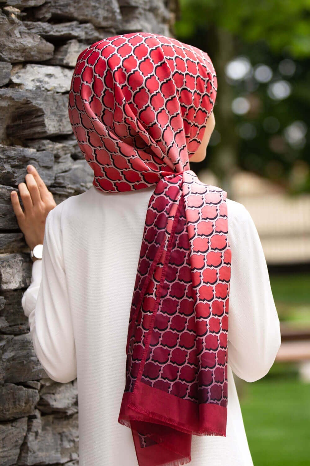 %100 İpek Petek Desenli Bordo - Beyaz Renkli 92x210 Şal