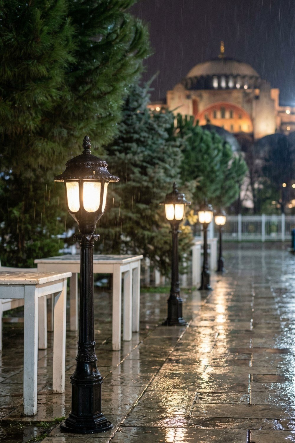 Avonni, 68180 Ailesi Siyah Bahçe Set Üstü Aydınlatma