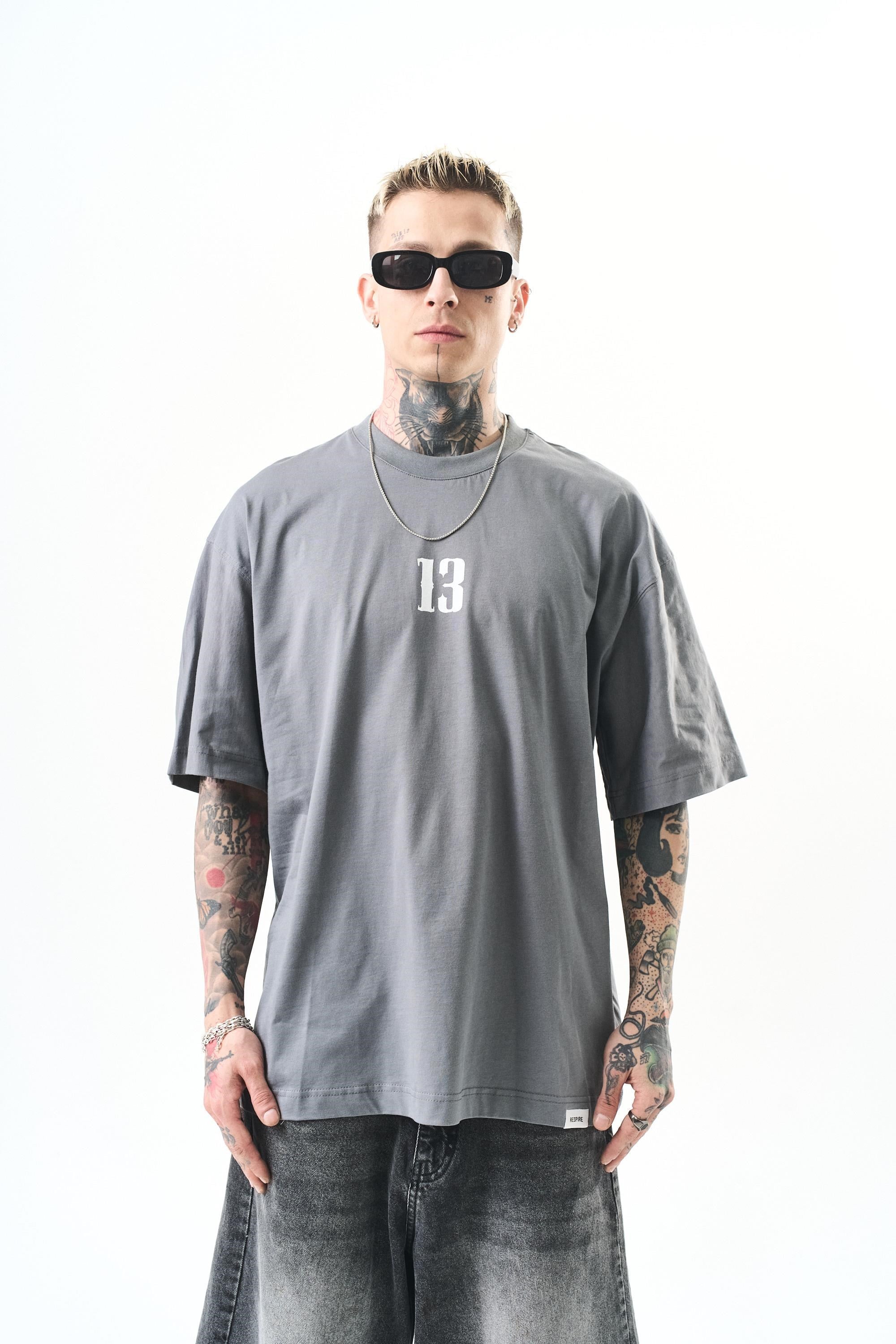 erkek-13-baskili-oversize-t-shirt-fume-d70a2a.jpg