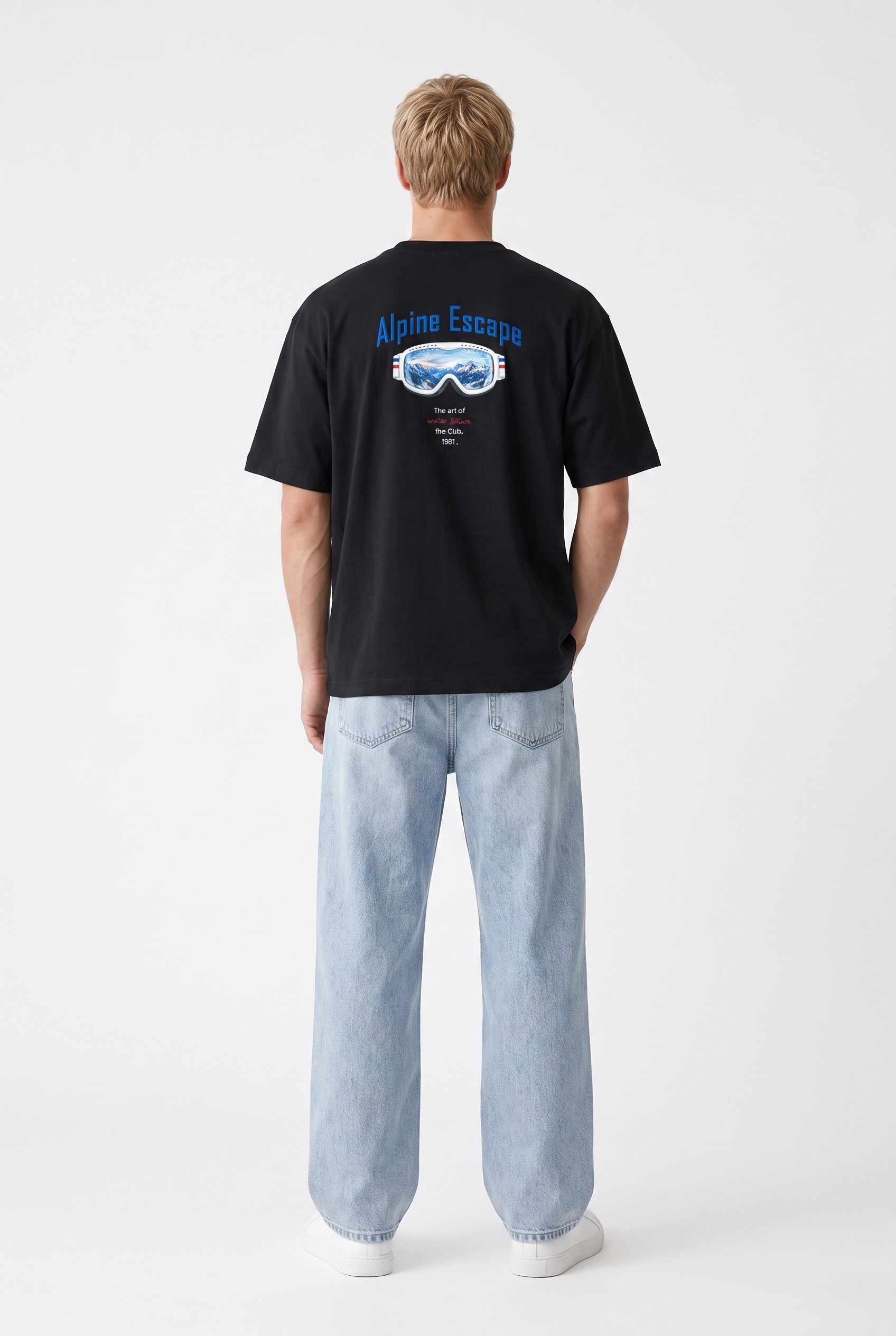 Erkek Alpine Nakışlı Oversize T-Shirt Siyah