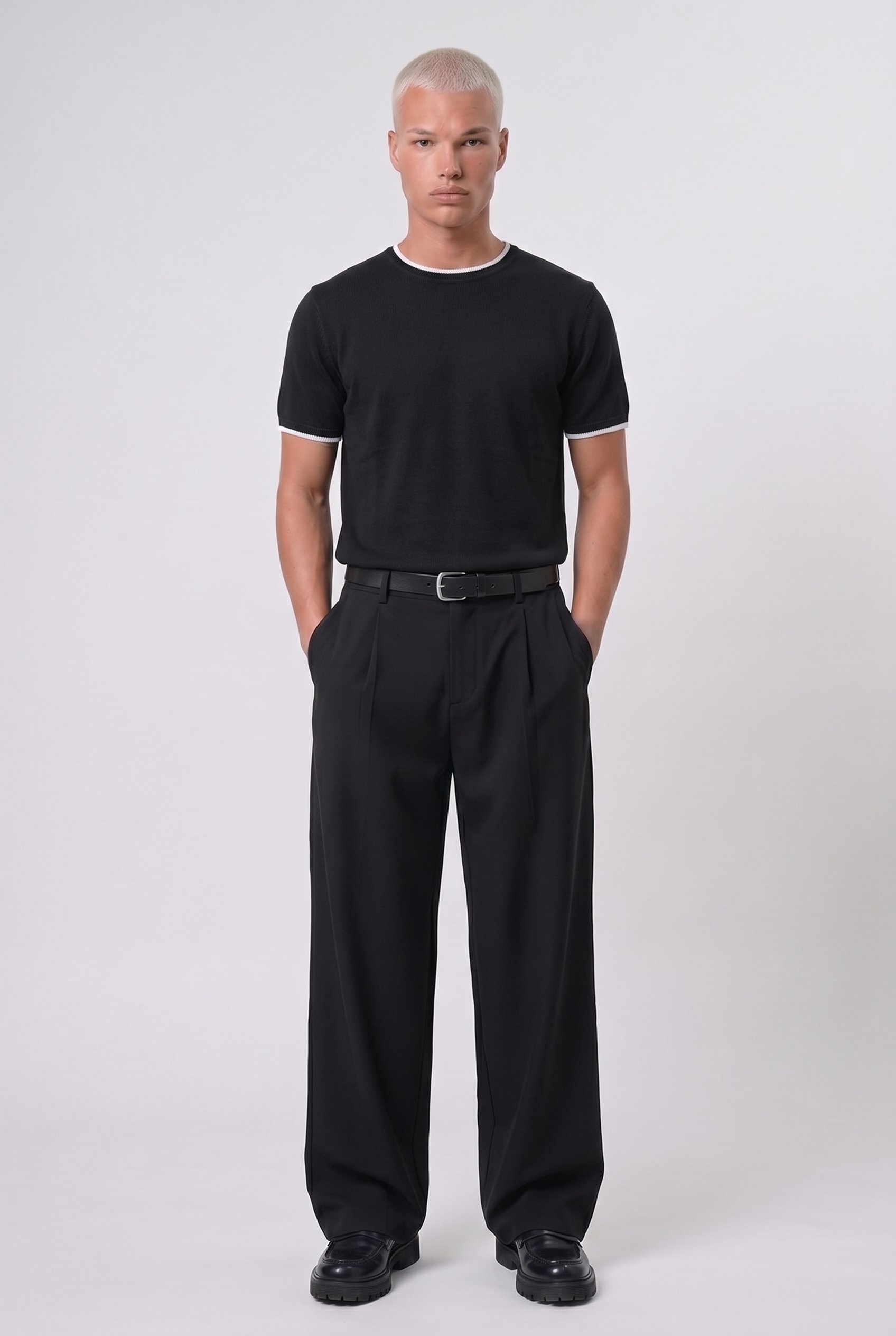 Erkek Bisiklet Yaka Regular Fit Triko T-Shirt Siyah