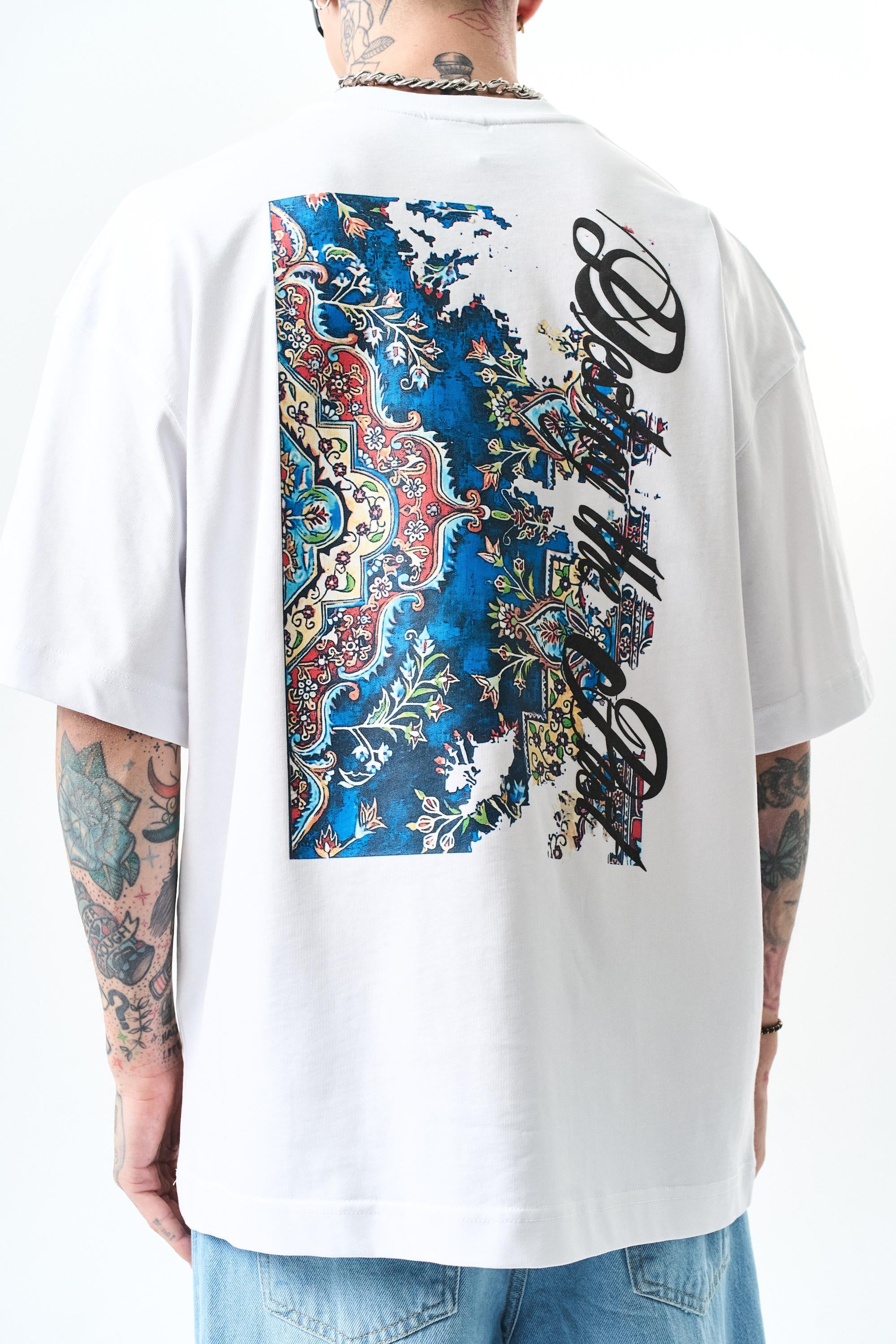 erkek-destroy-baskili-oversize-t-shirt-cee256.jpg