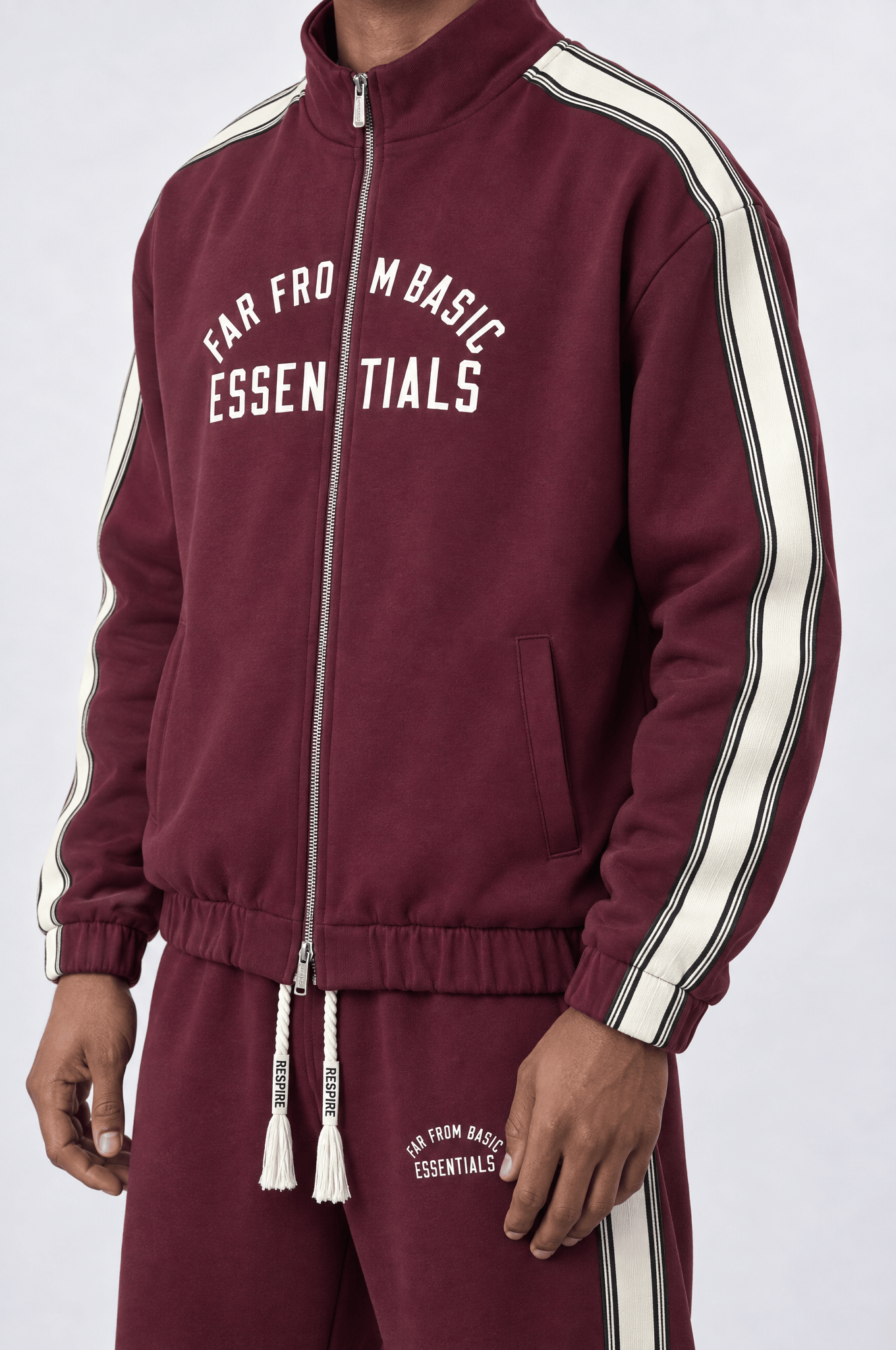 Erkek Essentials Şerit Detaylı Doubleface Eşofman Takımı Bordo